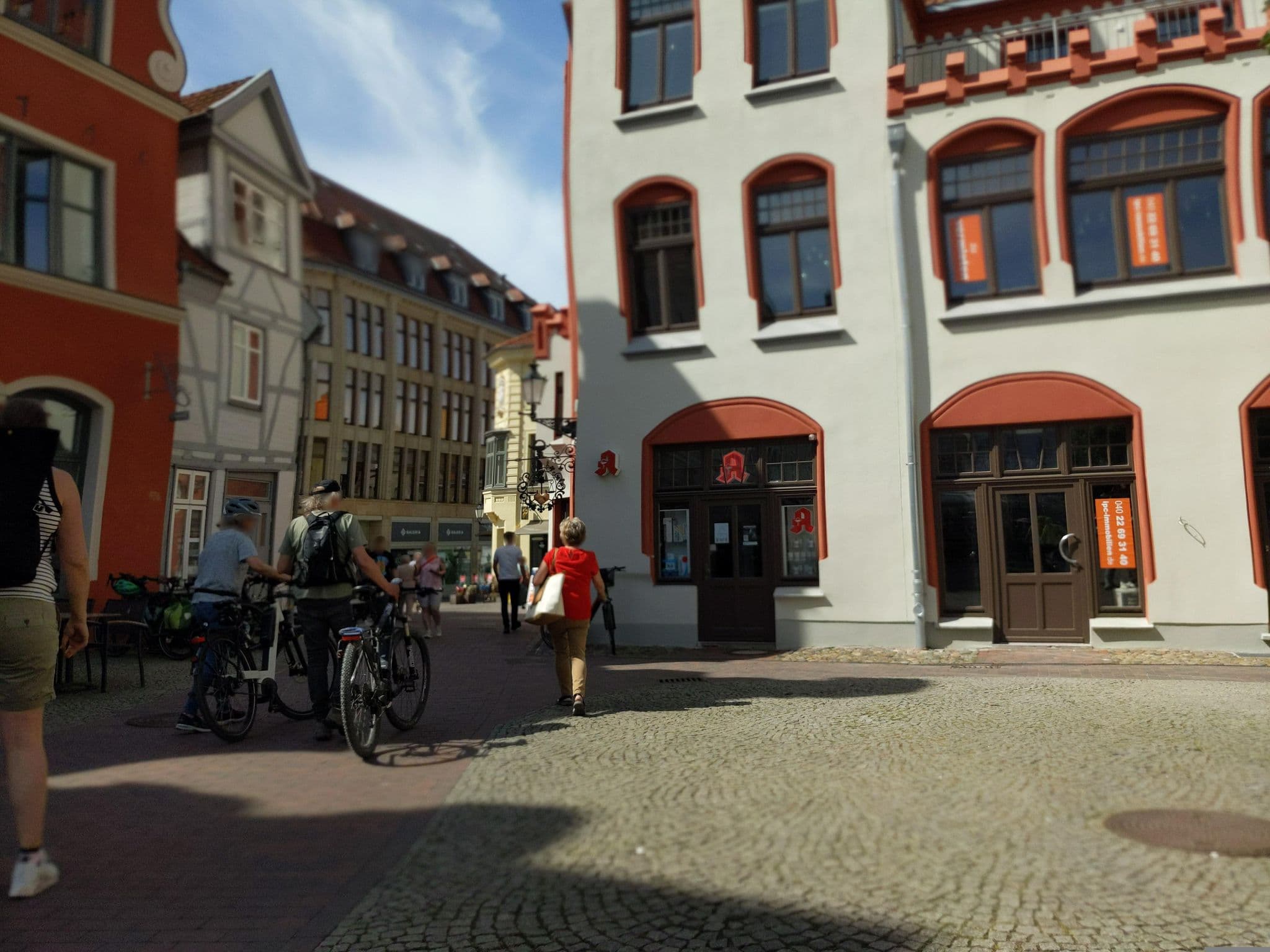 Street view near Ferienwohnung Vogt, Wismar — © rasmustravemnd (CC BY-SA · Mapillary)