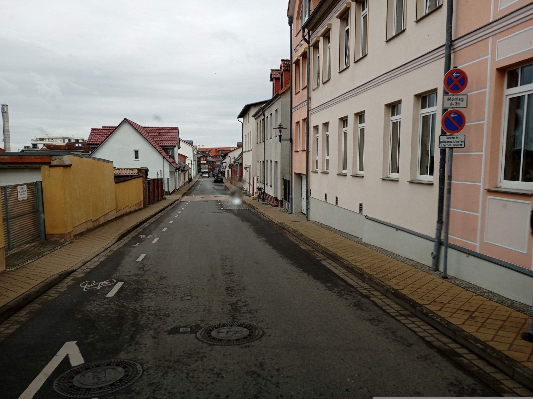 Street view near Hotel "Für Dich", Waren — © atze02 (CC BY-SA · Mapillary)