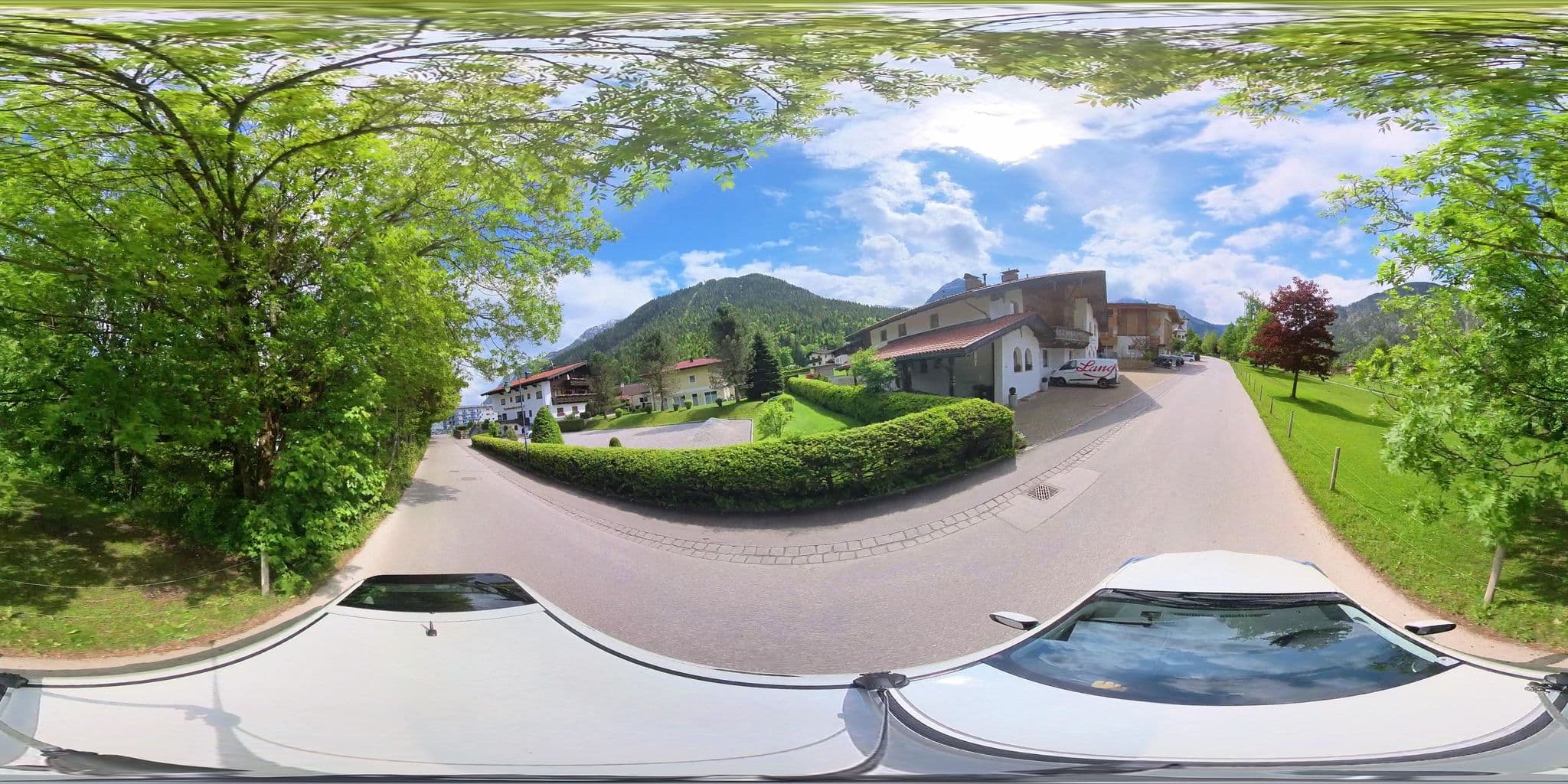 Street view near Haus Romantik, Maurach