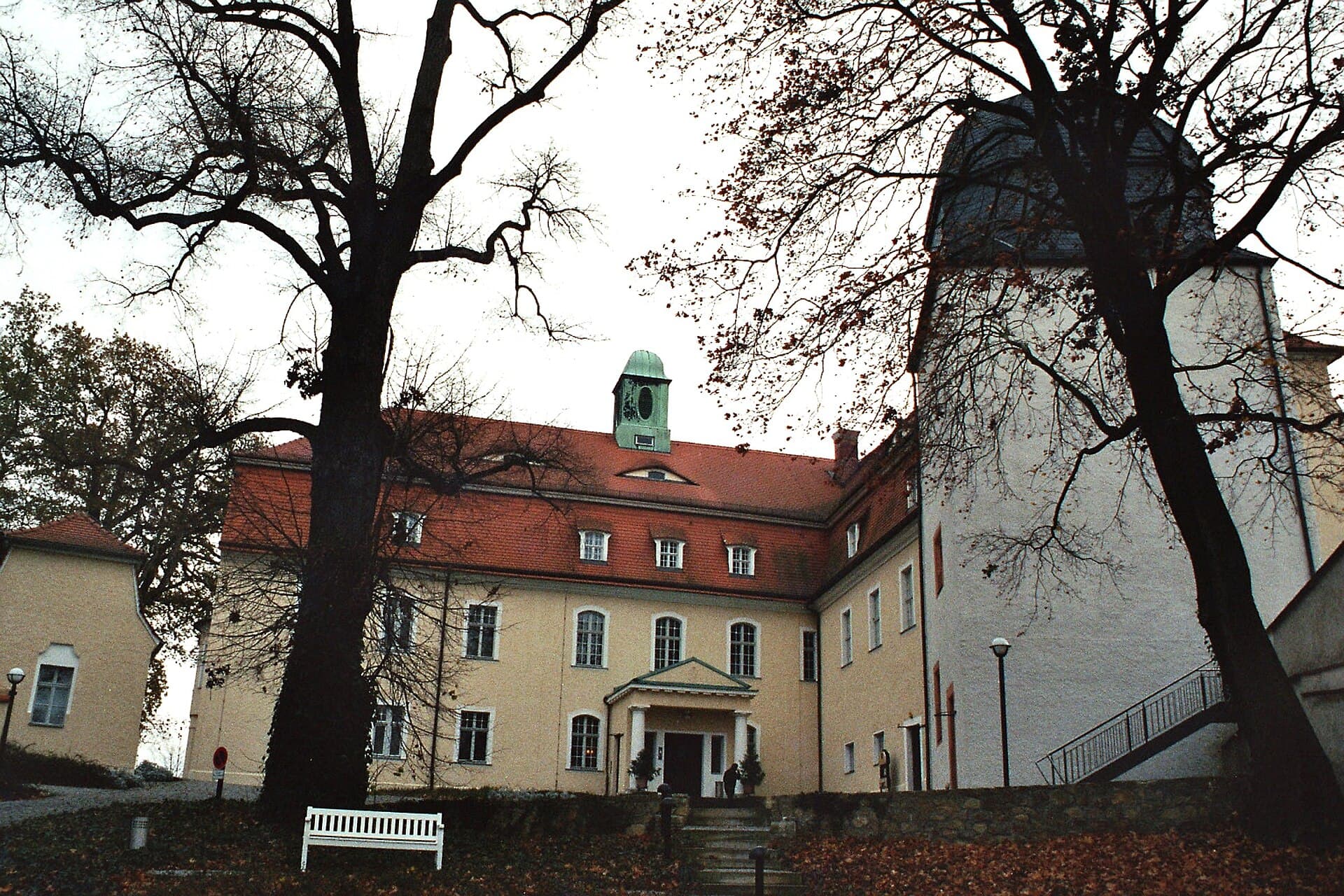 Schloss Schweinsburg (via Wikimedia Commons, CC BY 4.0)