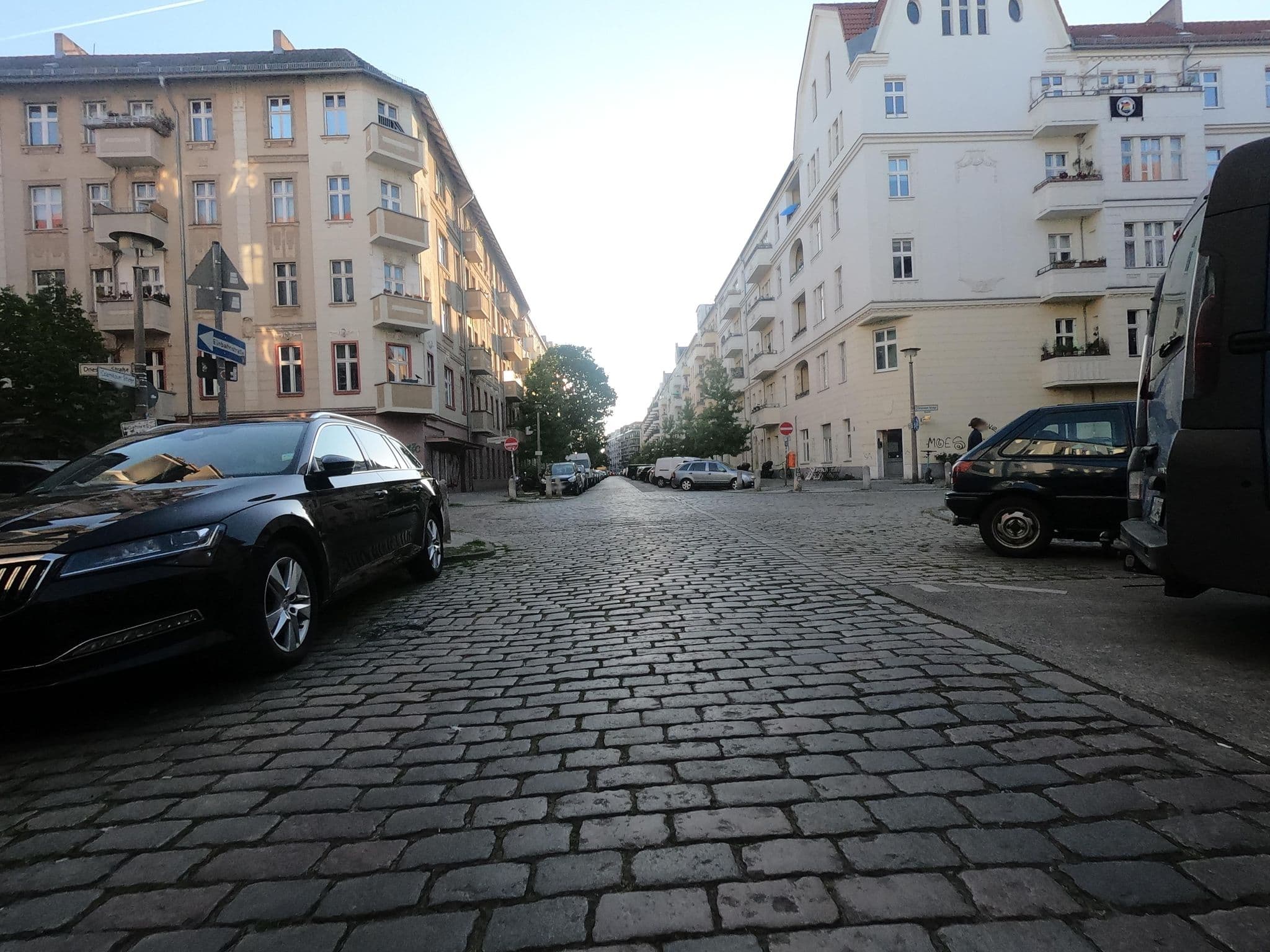 Street view near Corner Hostel, Gesundbrunnen — © carlheinz (CC BY-SA · Mapillary)
