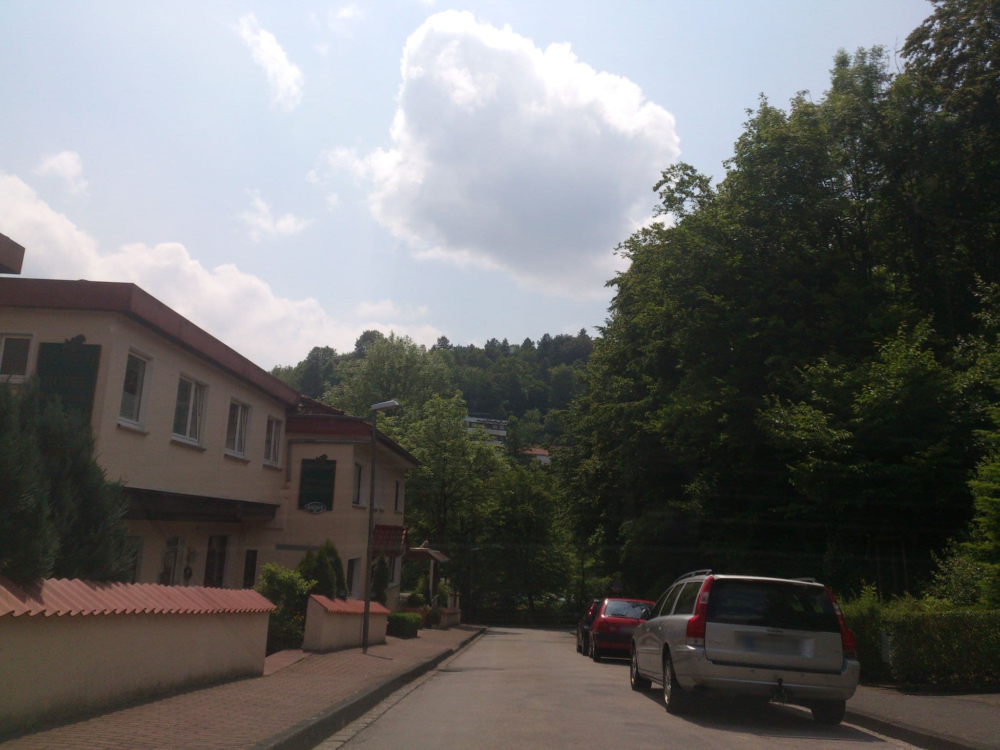 Street view near Böhler´s Landgasthaus, Bad Driburg — © amenophis (CC BY-SA · Mapillary)