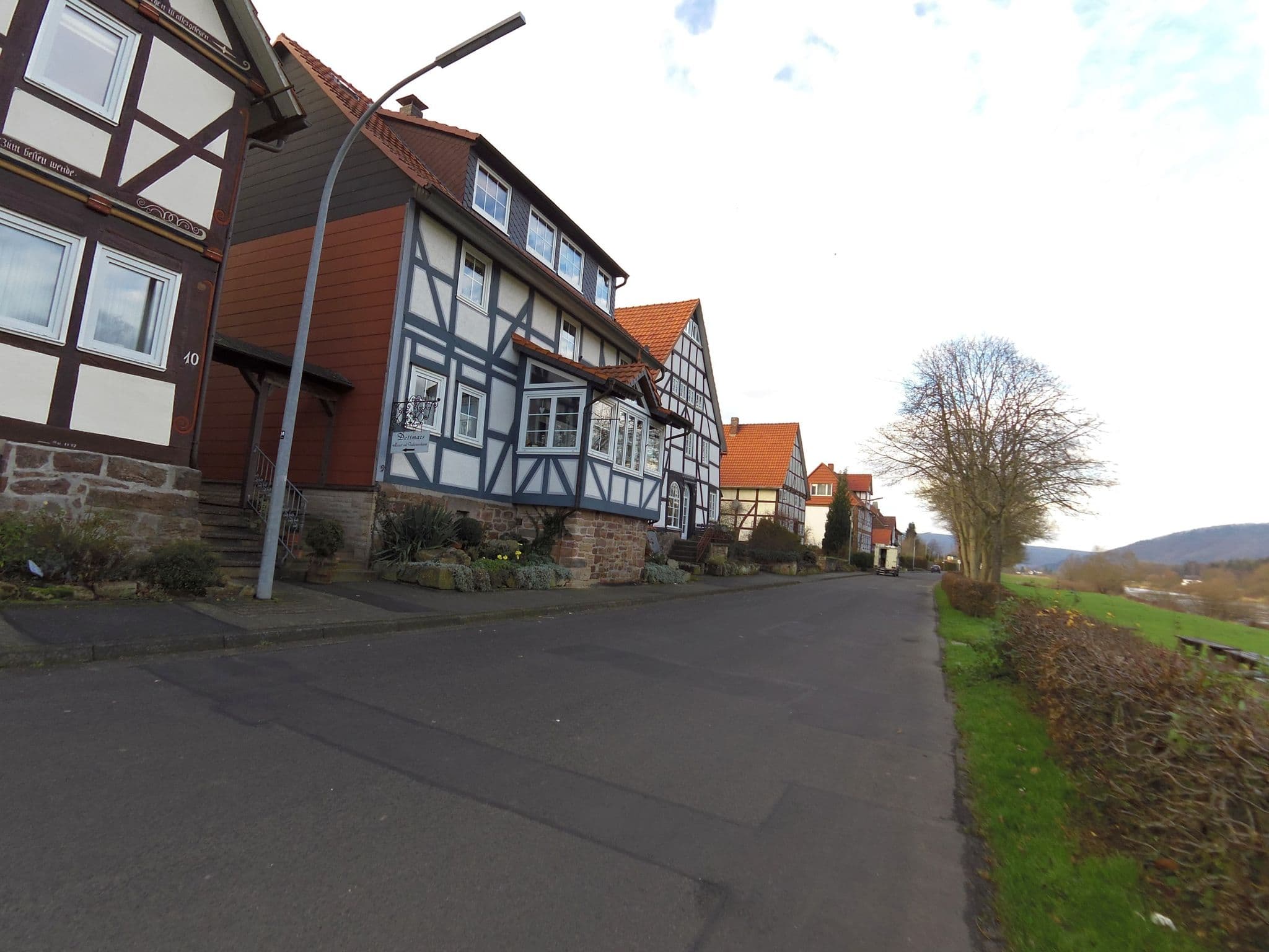 Street view near Pension Dettmar, Hannoversch Münden — © jeluf (CC BY-SA · Mapillary)