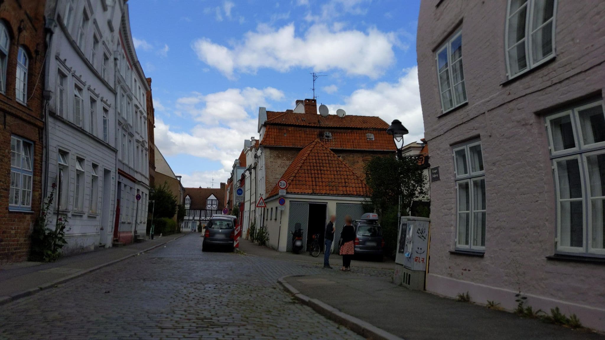 Street view near Boardinghouse Refugium, Lübeck — © rasmustravemnd (CC BY-SA · Mapillary)