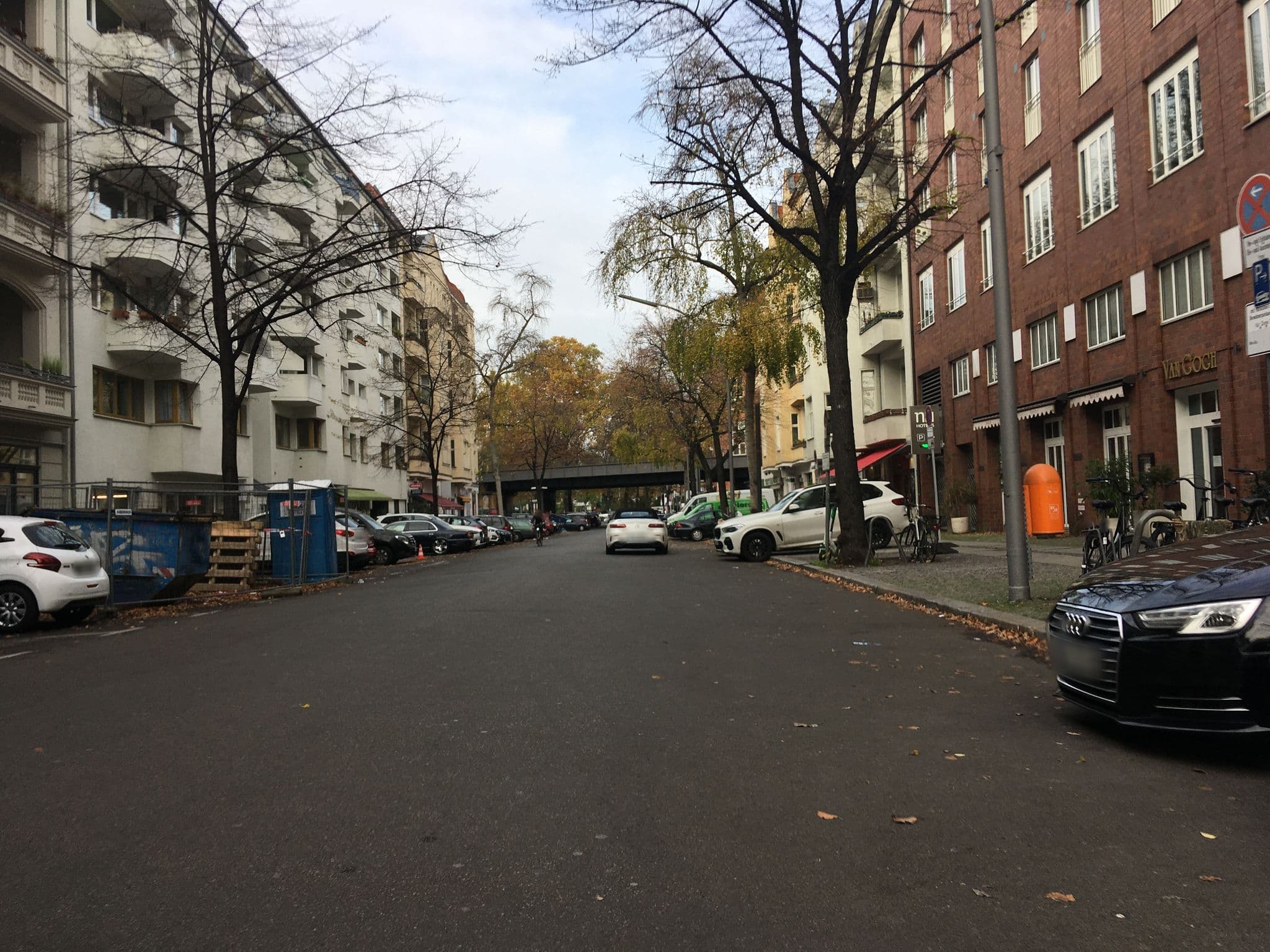 Street view near NH Berlin Kurfürstendamm, Schöneberg — © eserte (CC BY-SA · Mapillary)