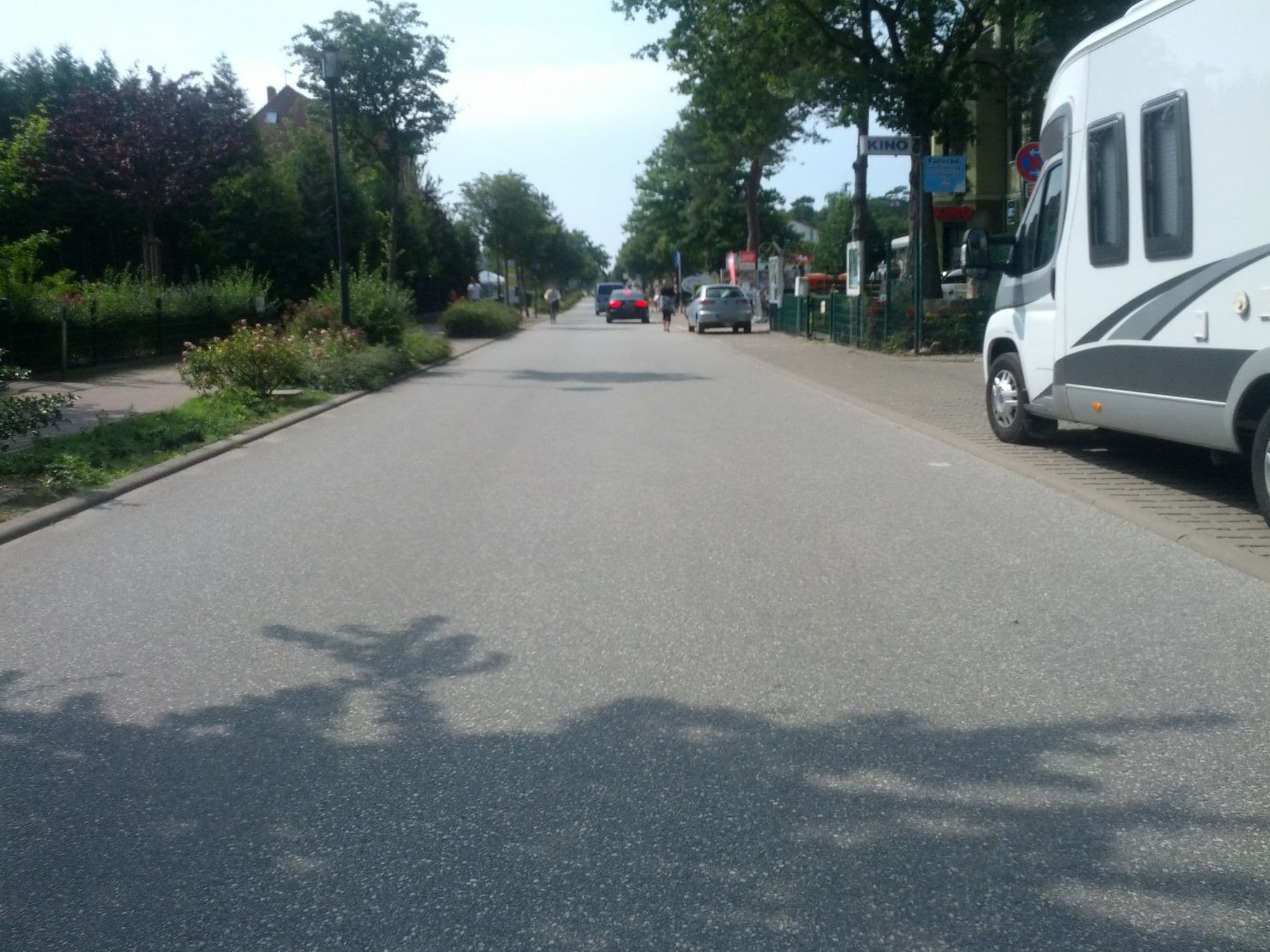 Street view near Büro Kriesen Ferienwohnungen, Ostseebad Kühlungsborn — © zoegglmeyr (CC BY-SA · Mapillary)