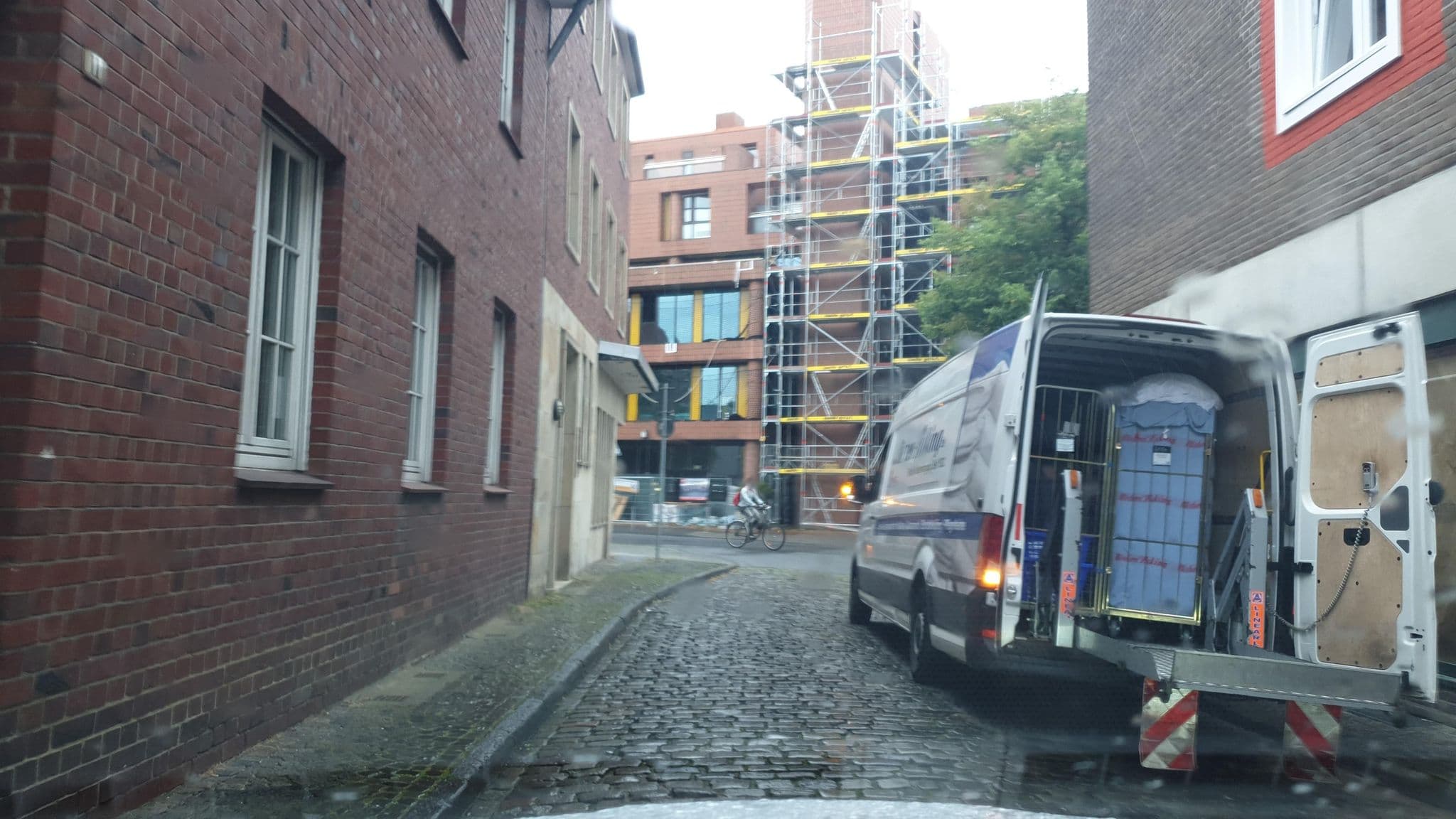Street view near Central Hotel, Münster — © Schmarvis (CC BY-SA · Mapillary)