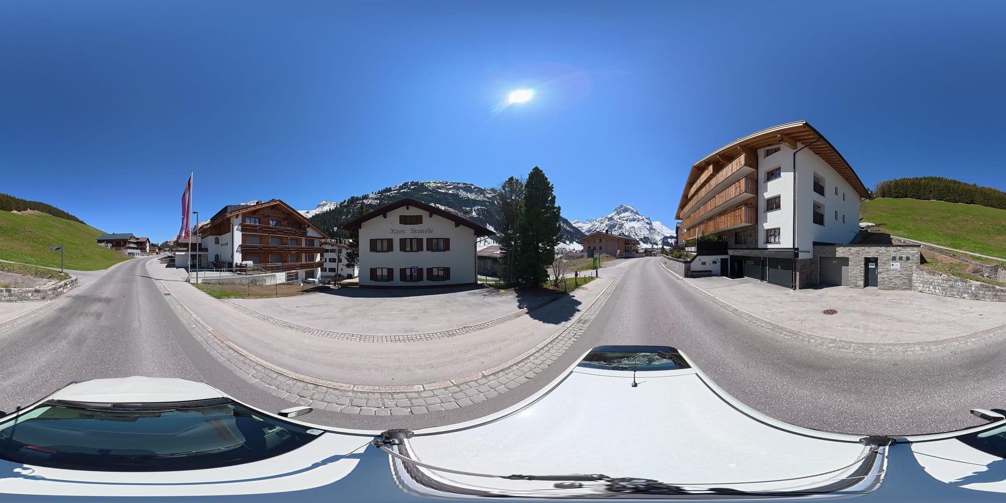 Street view near Haus Brunelle, Lech