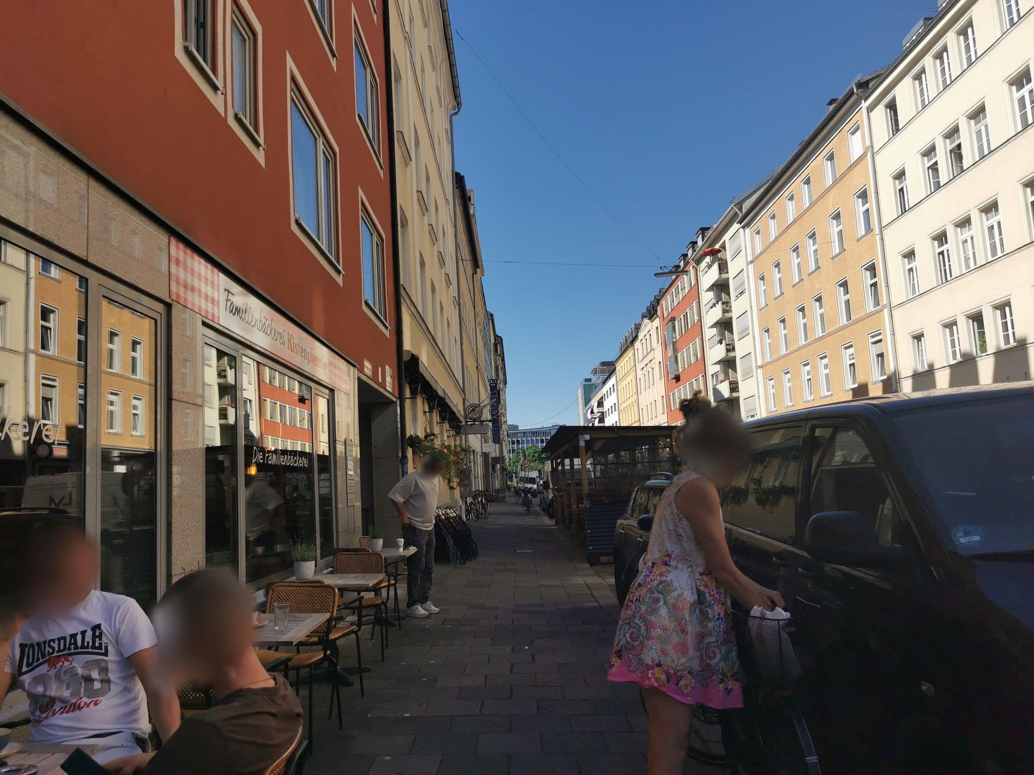 Street view near Leonardo Boutique Hotel, Munich