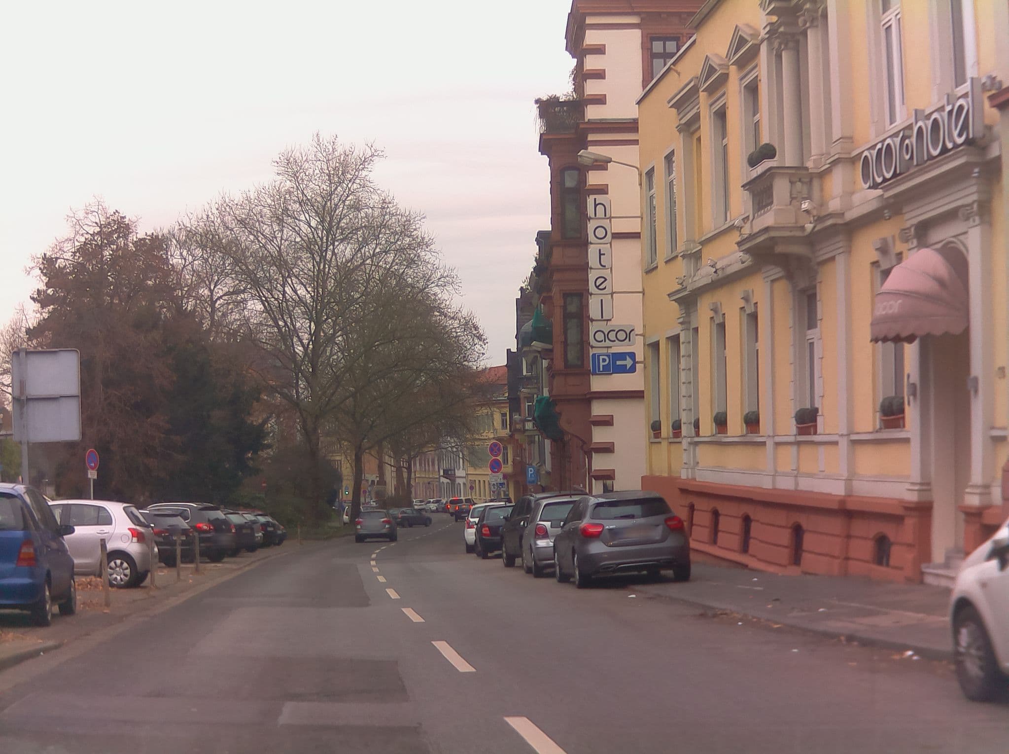 Street view near Hotel Monpti, Heidelberg — © ramap (CC BY-SA · Mapillary)