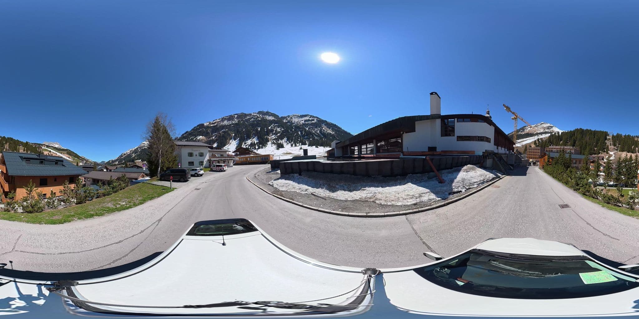 Street view near Dorf 570, Lech