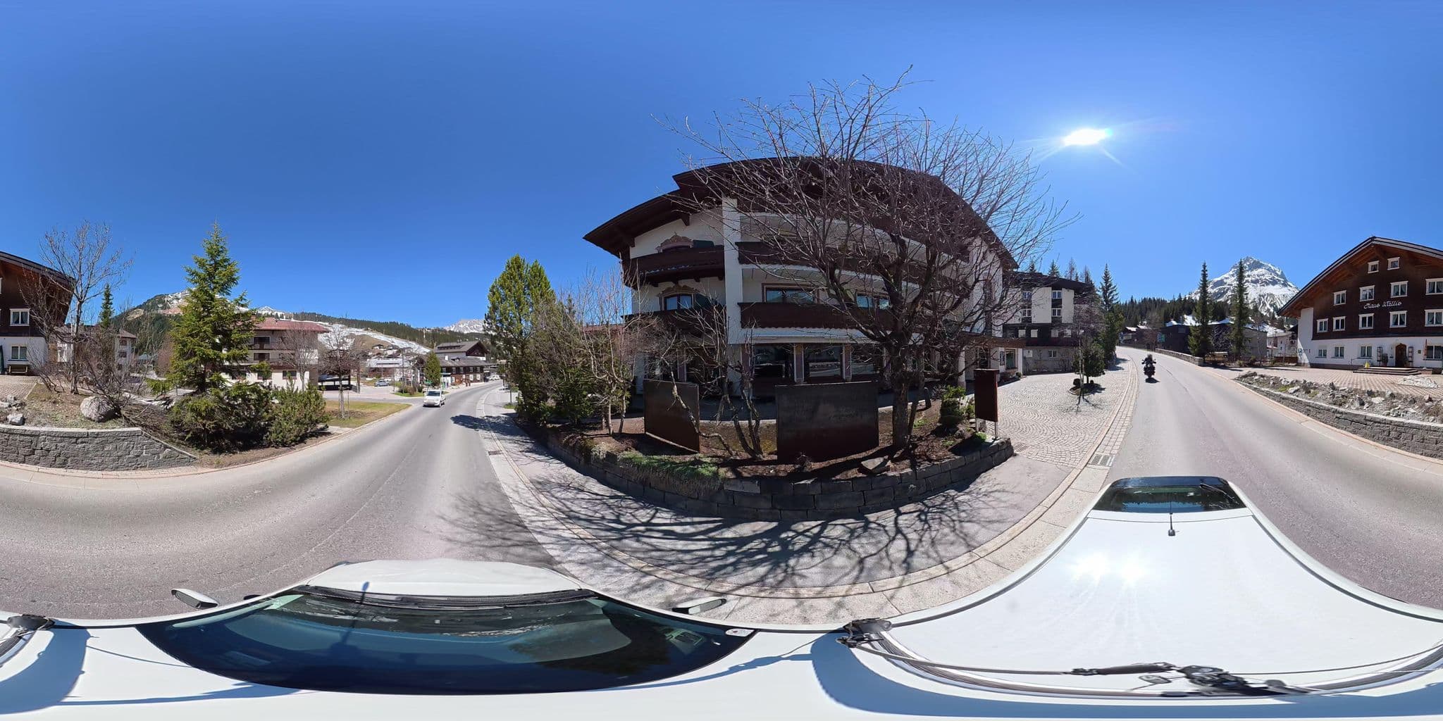 Street view near Hotel Theodul, Lech