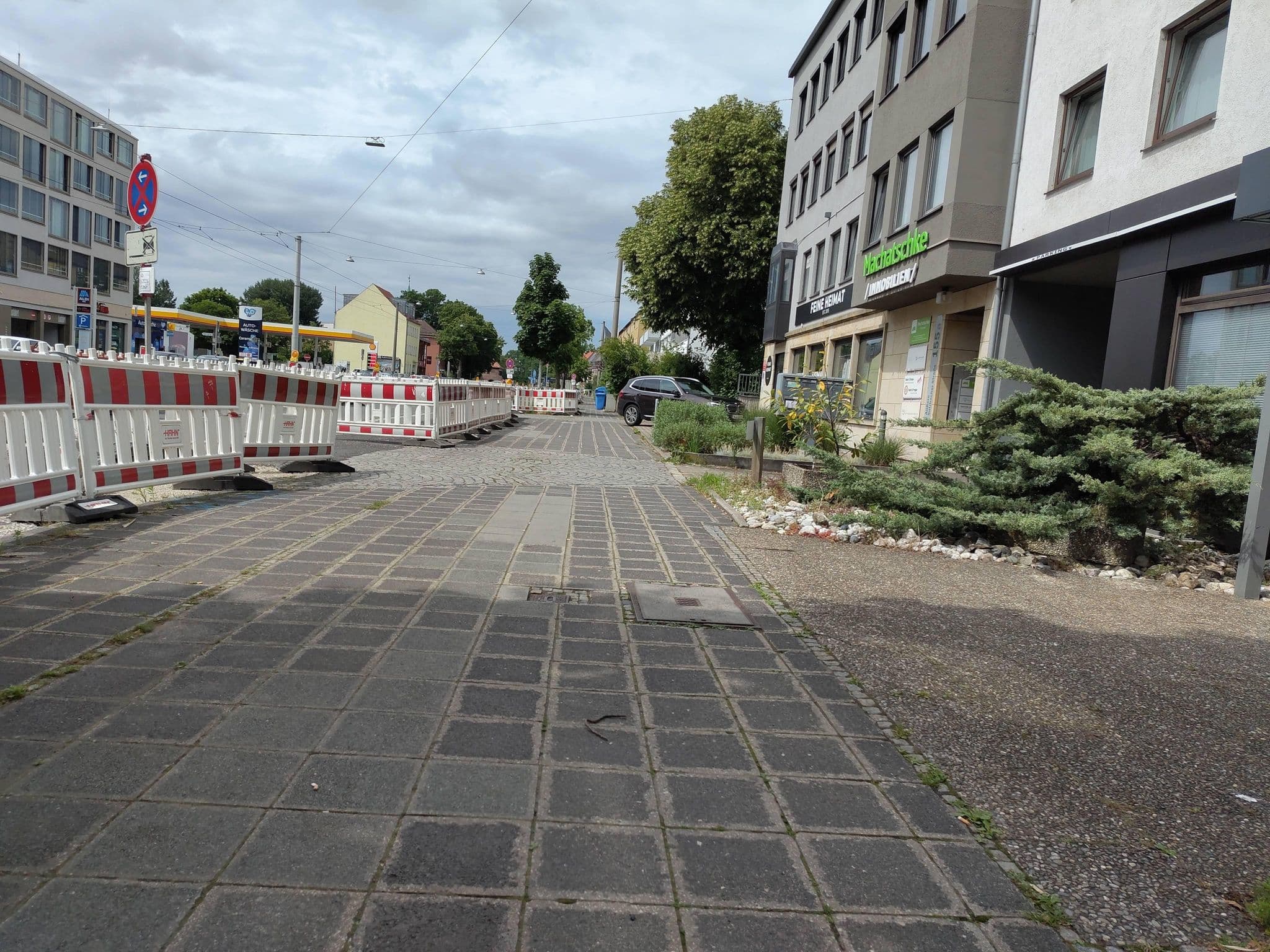 Street view near Hotel Erlenstegen, Nuremberg — © HaraldBk (CC BY-SA · Mapillary)