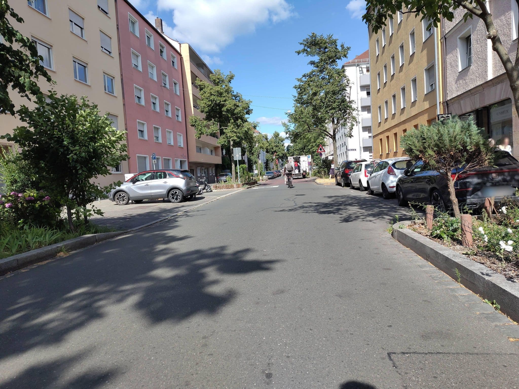 Street view near Bardolino, Nuremberg — © HaraldBk (CC BY-SA · Mapillary)