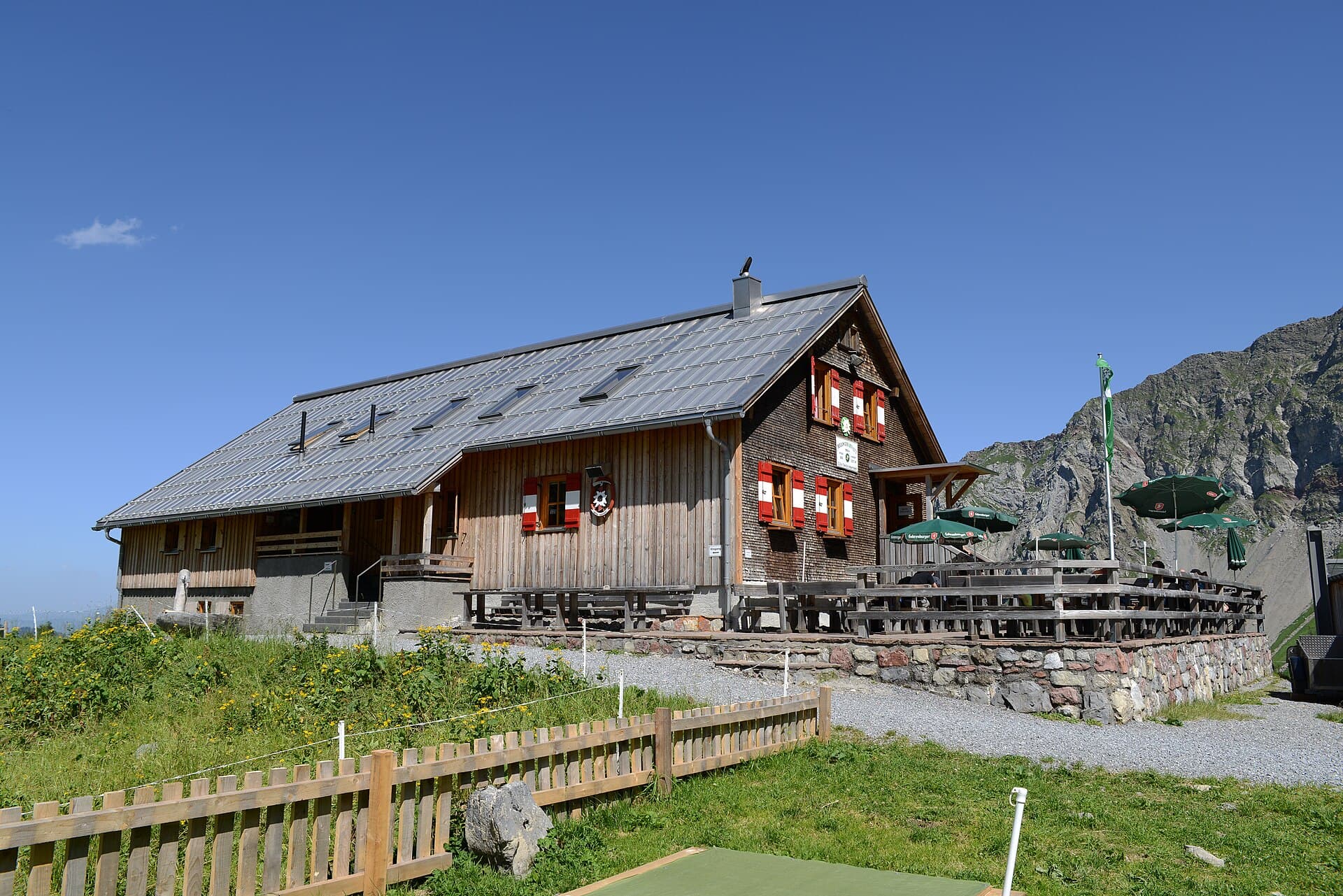 Oberzalimhütte (via Wikimedia Commons, CC BY-SA 3.0 at)