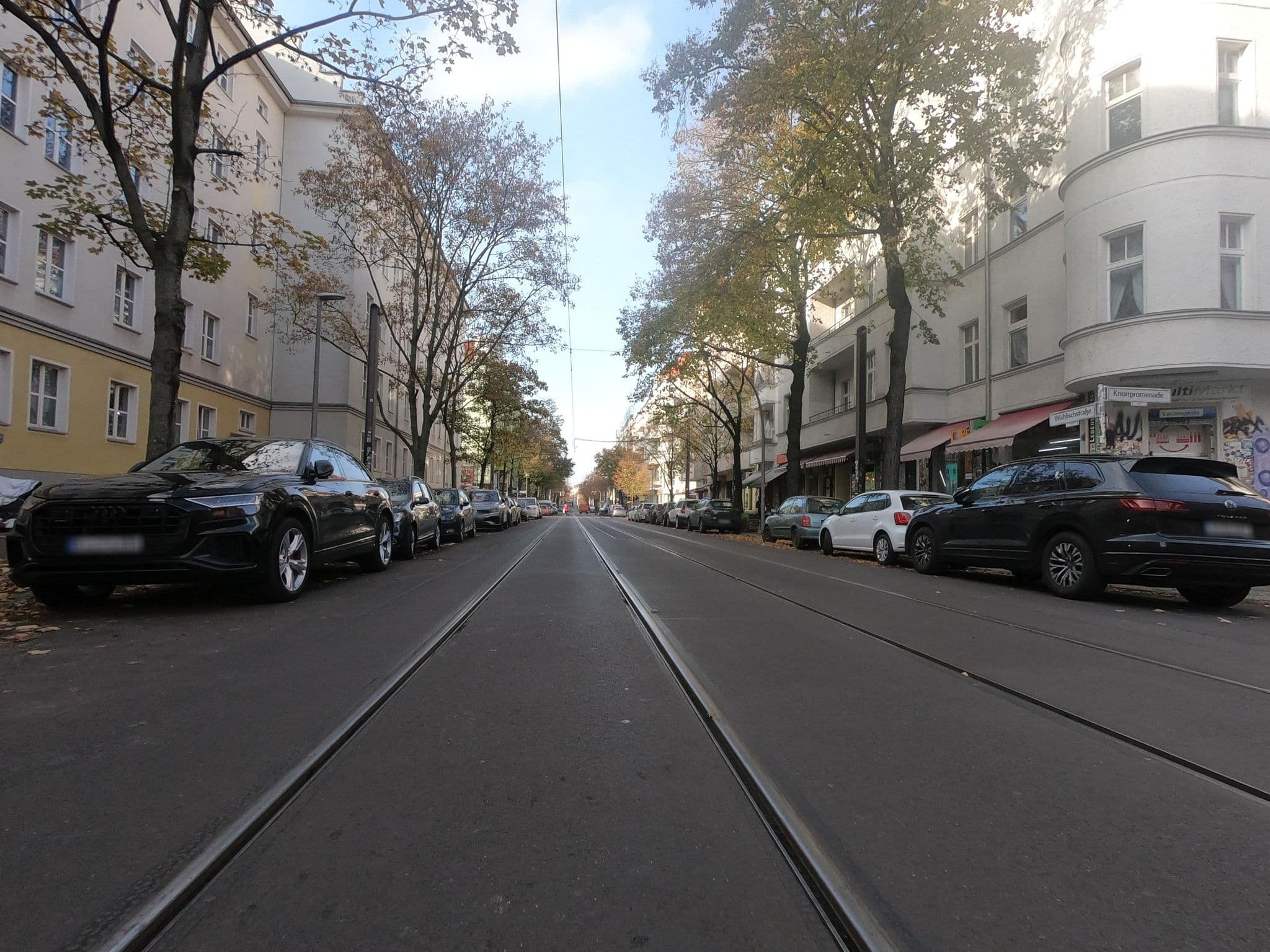 Street view near BackpackerBerlin, Friedrichshain — © carlheinz (CC BY-SA · Mapillary)