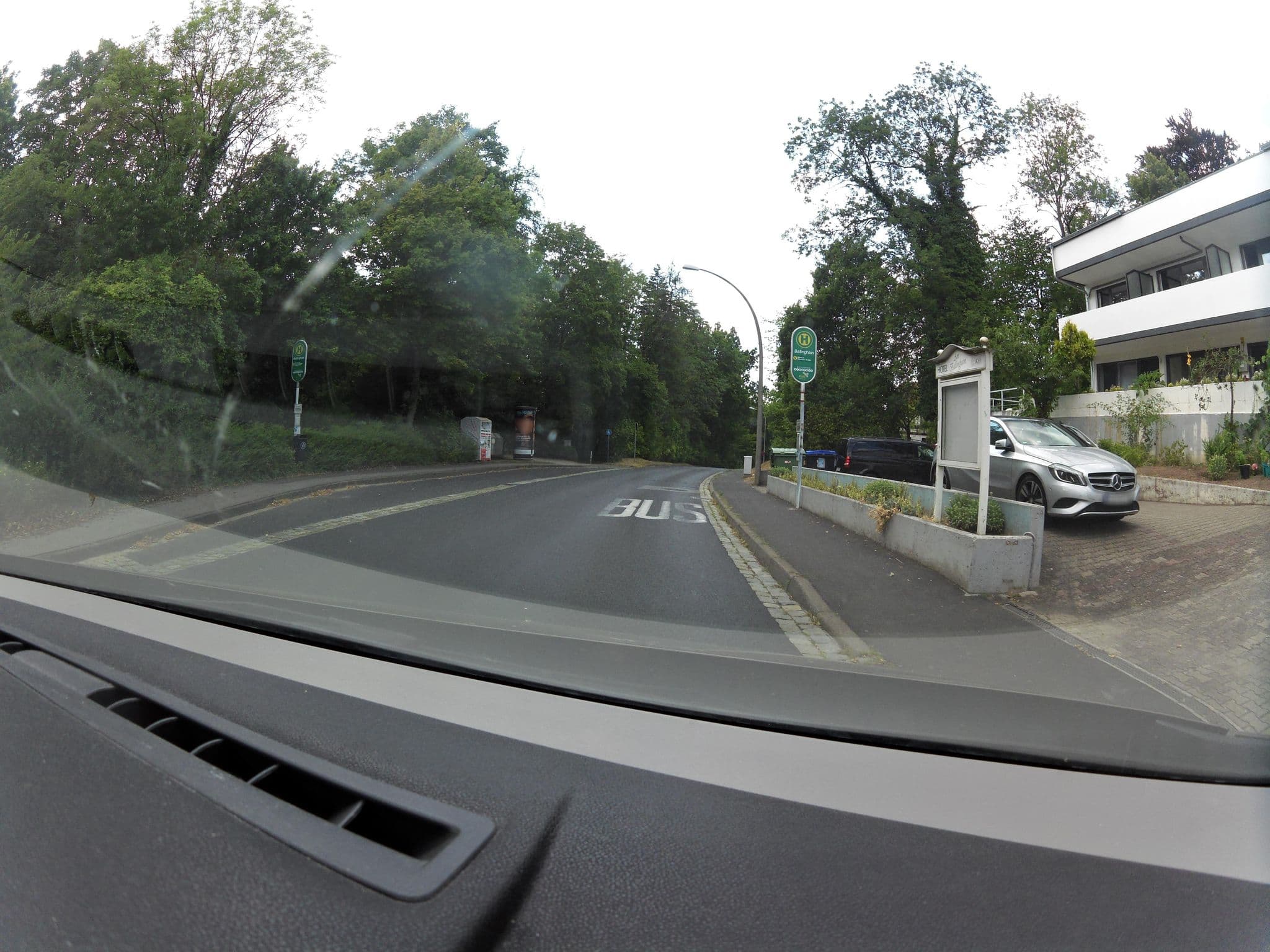 Street view near Am Ballinghain, Bad Kissingen — © zoegglmeyr1 (CC BY-SA · Mapillary)