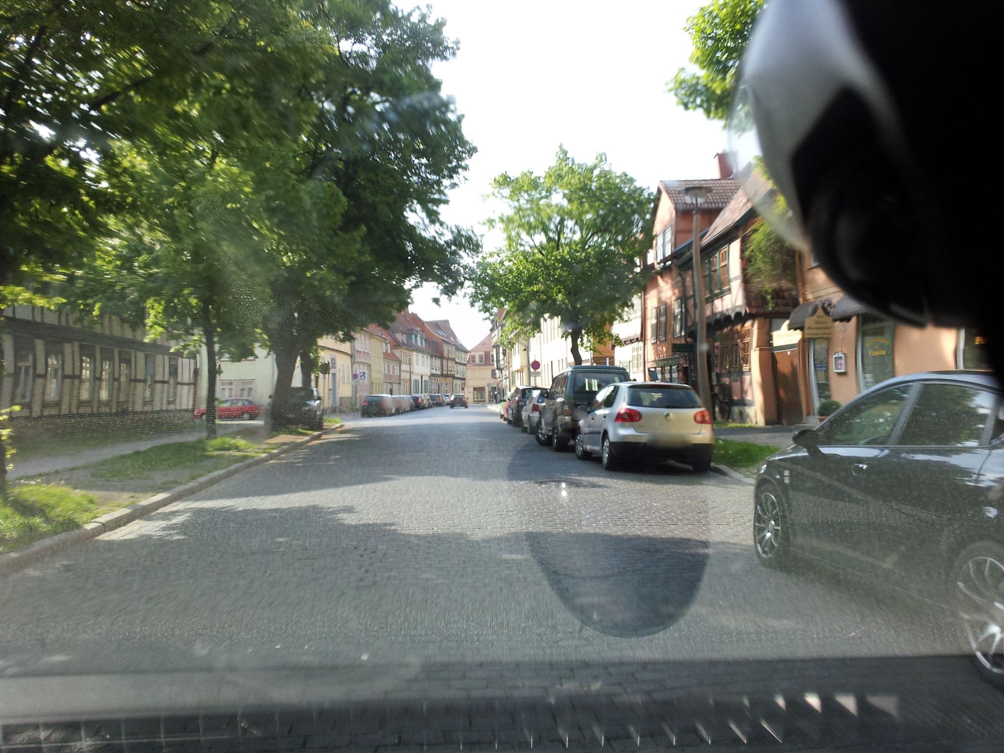 Street view near Pension Zur Alten Backstube, Quedlinburg — © u14183 (CC BY-SA · Mapillary)