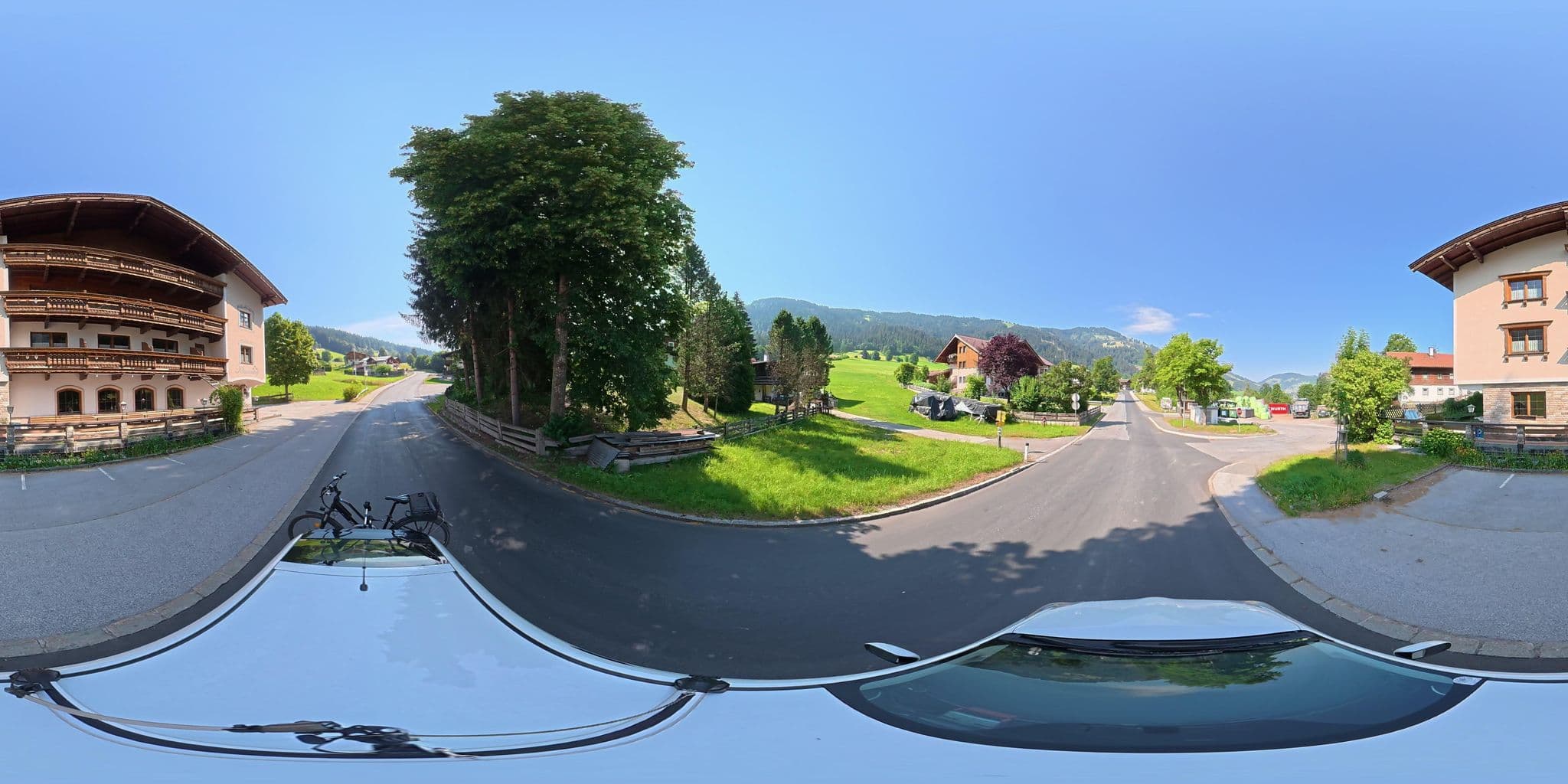 Street view near Gasthof Klausenhof, Niederau — © osmplus_org (CC BY-SA · Mapillary)