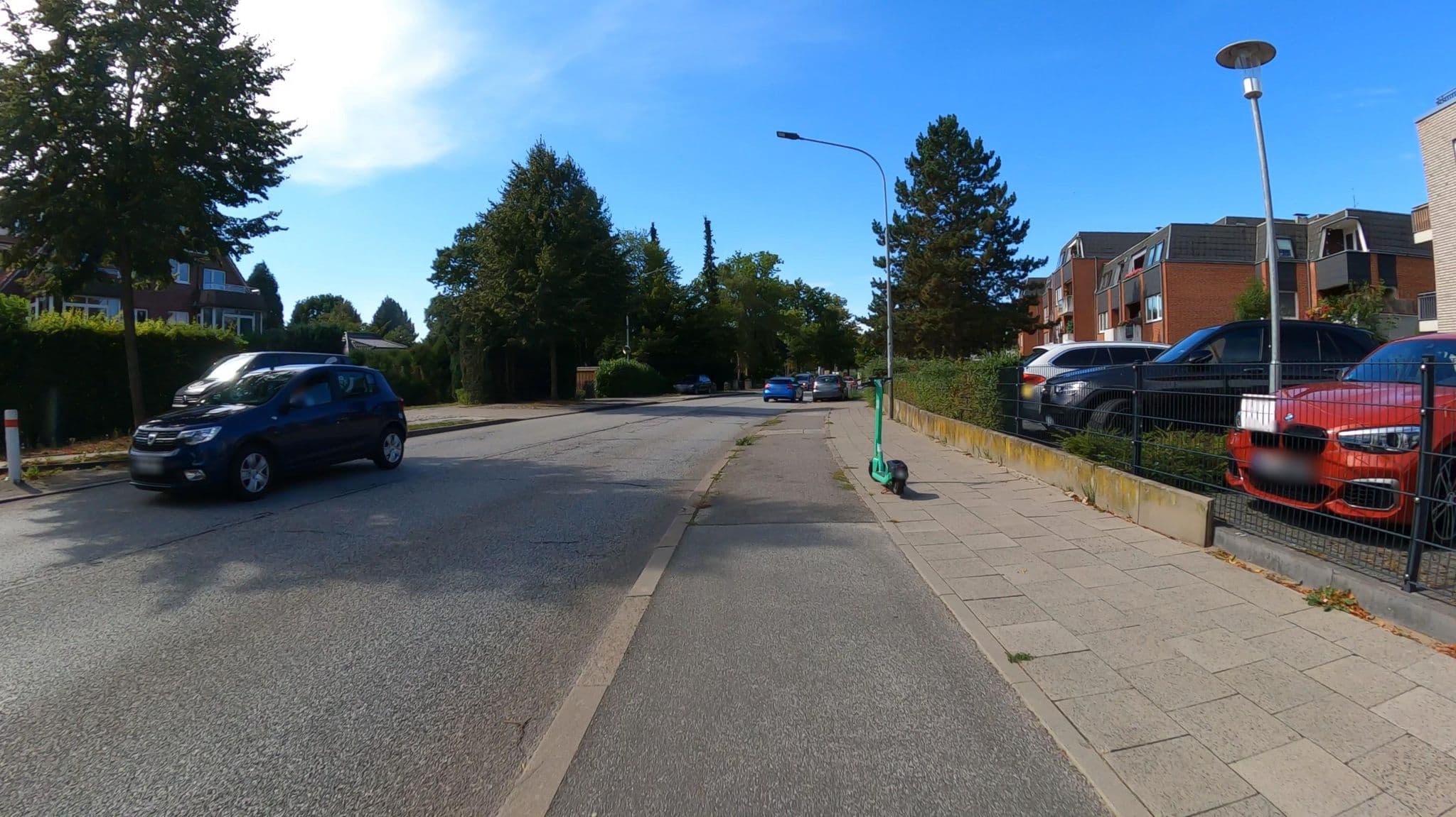 Street view near Pension Scharnweber, Lübeck — © veloroute_hamburg (CC BY-SA · Mapillary)