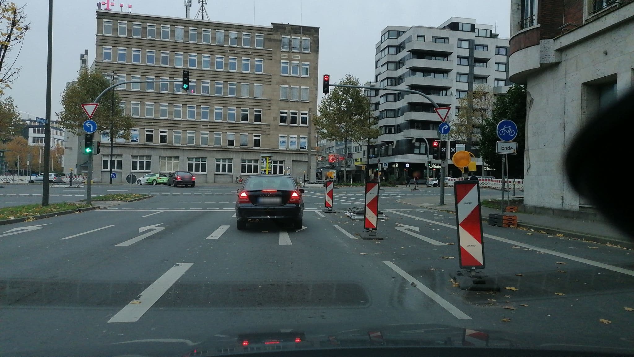 Street view near Hotel Unique Novum, Dortmund — © klaus100000 (CC BY-SA · Mapillary)