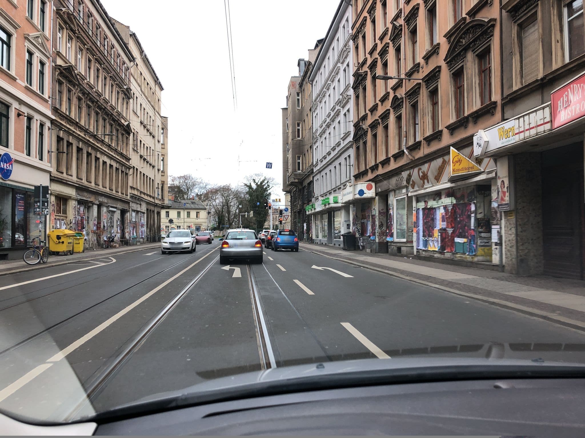 Street view near Space Hotel, Leipzig — © bejotel (CC BY-SA · Mapillary)