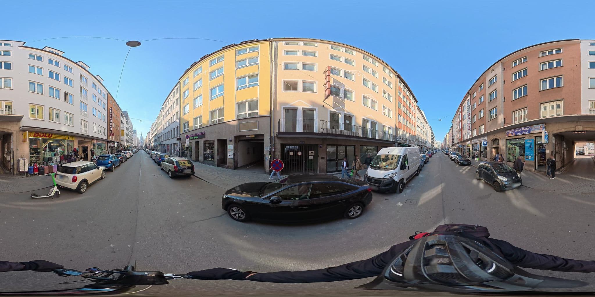 Street view near Litty's Hotel, Munich
