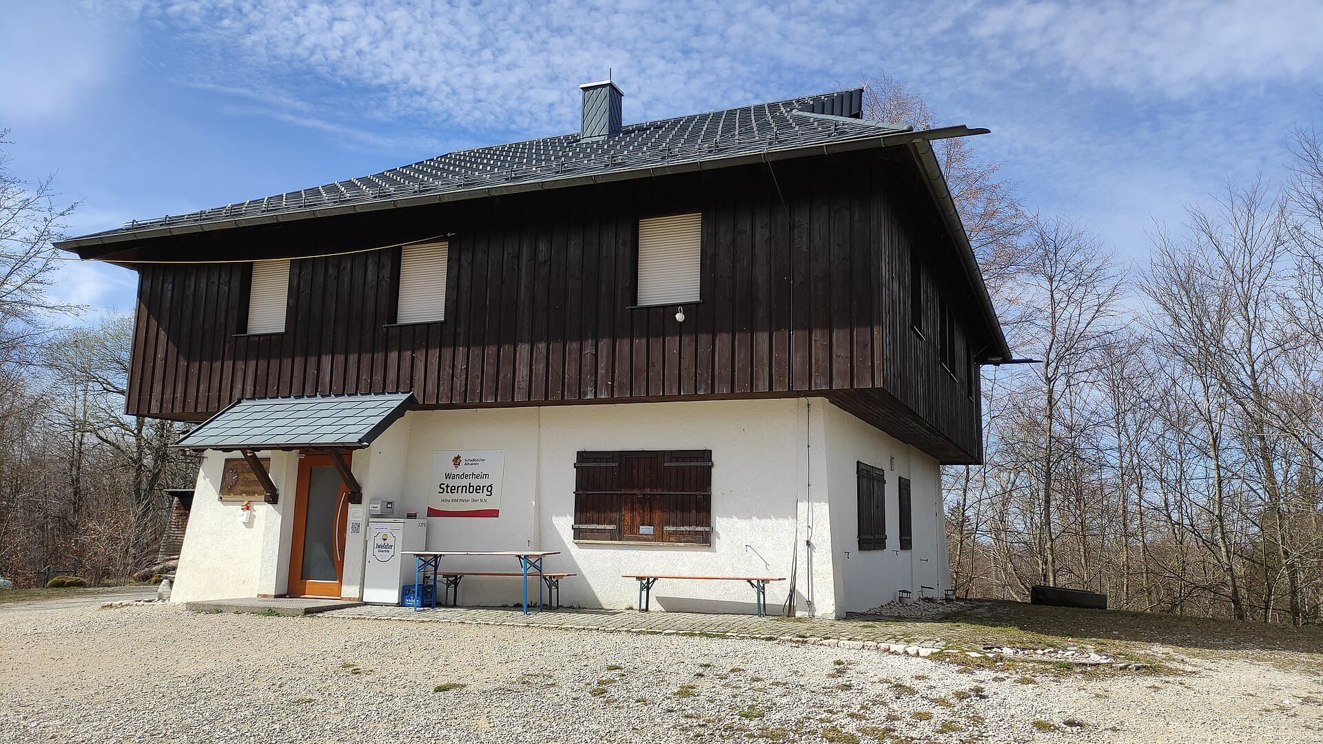 Wanderheim Sternberg (via Wikimedia Commons, CC BY-SA 3.0)