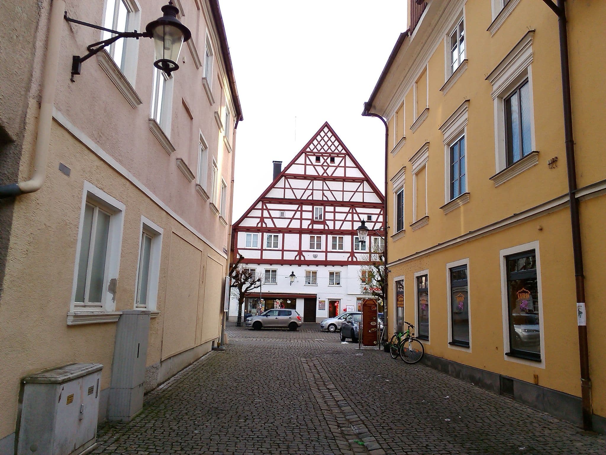 Street view near Hotel Guntia, Günzburg — © maturion (CC BY-SA · Mapillary)