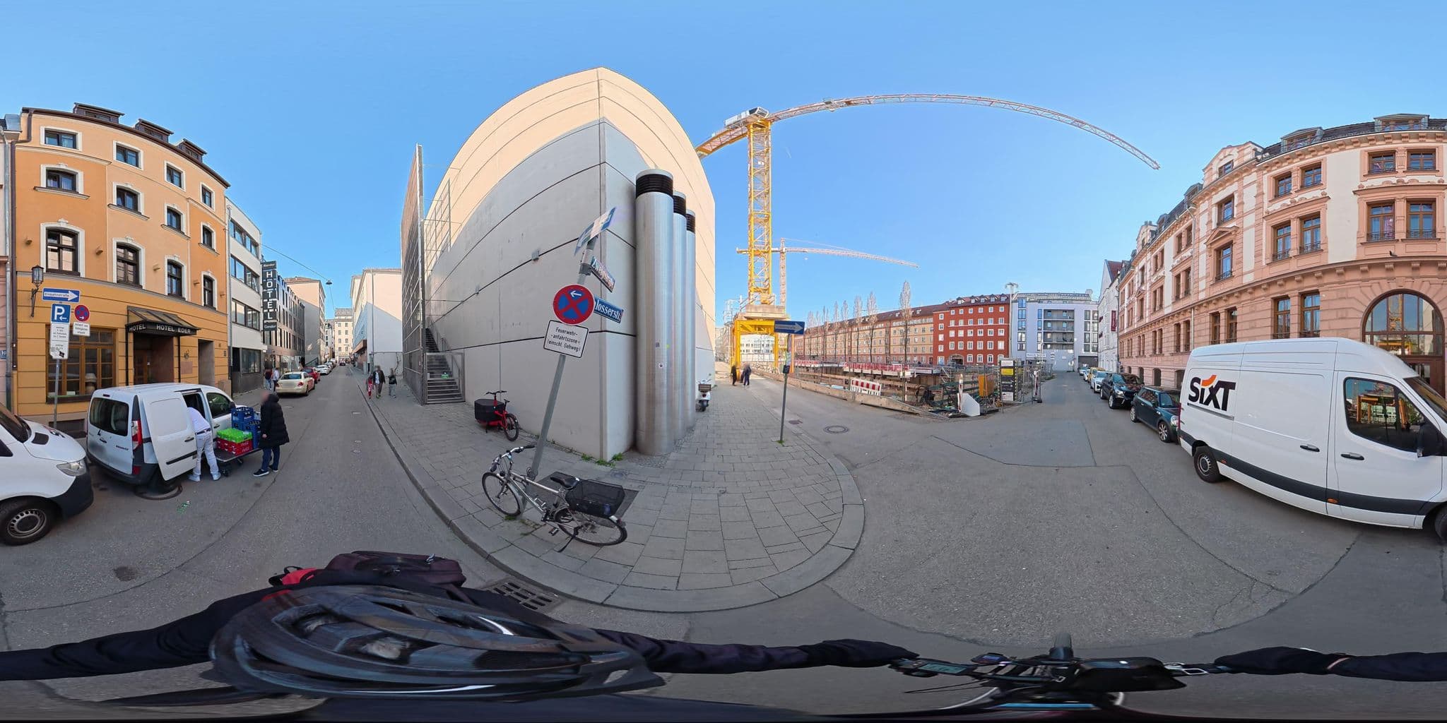 Street view near Hotel Condor, Munich