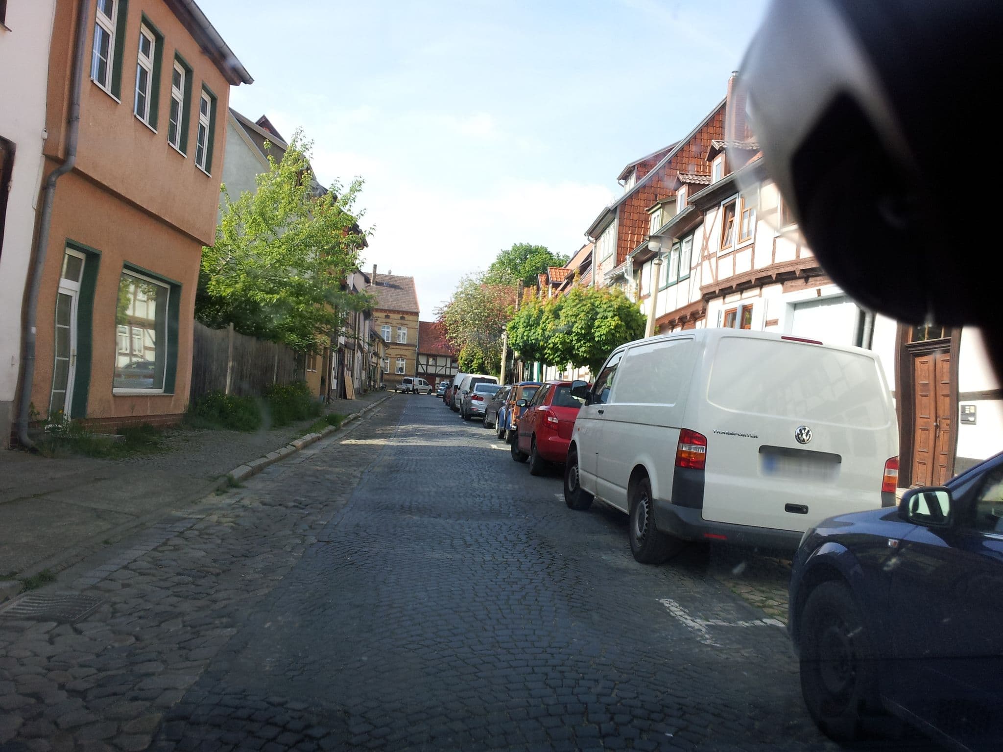 Street view near Urlaub im Fachwerk - Das Sattlerhaus, Quedlinburg — © u14183 (CC BY-SA · Mapillary)