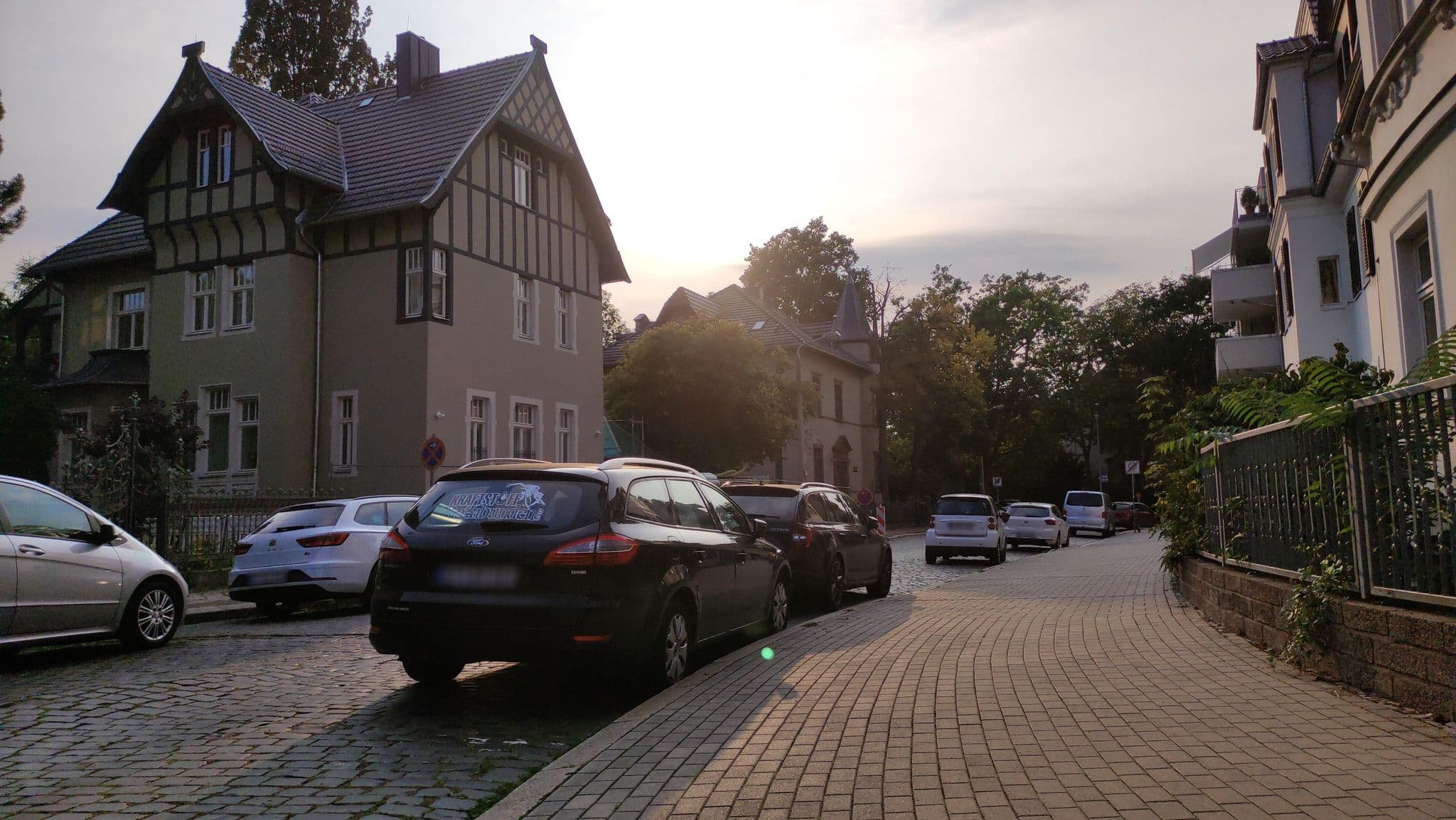 Street view near Pension Malluche, Erfurt — © msdess (CC BY-SA · Mapillary)