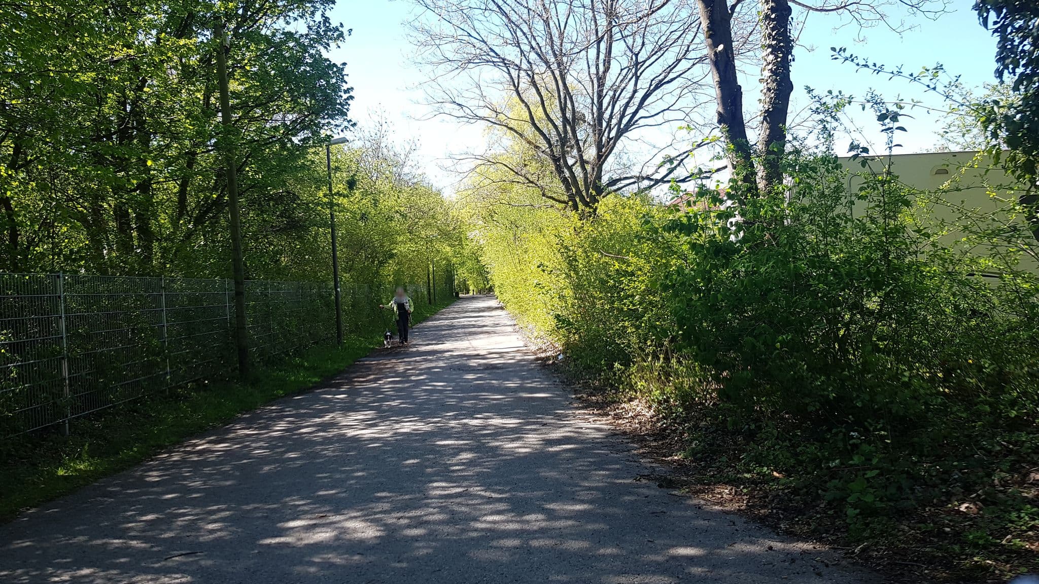 Street view near The Tent, Pasing — © thomas_munichways (CC BY-SA · Mapillary)