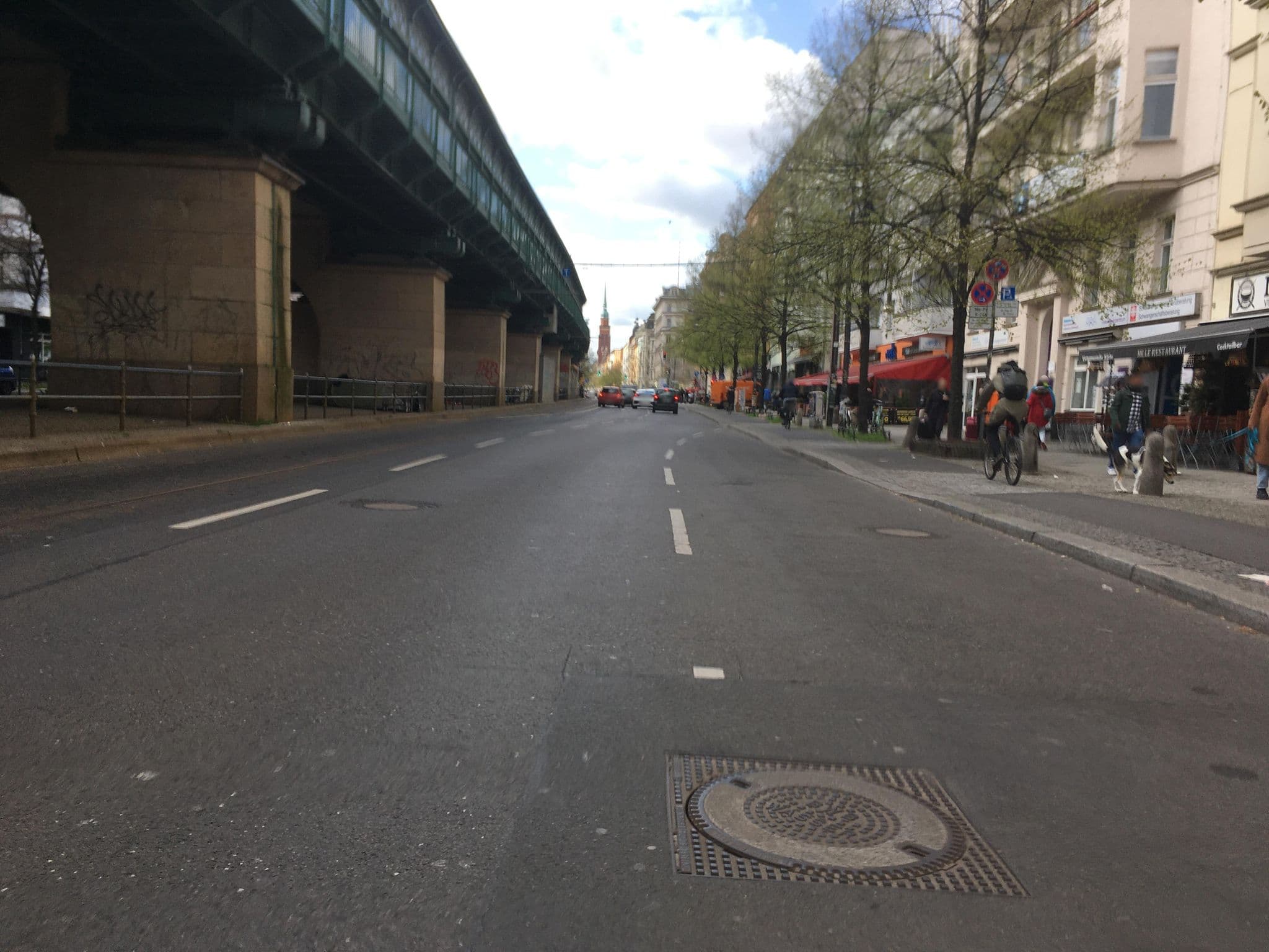 Street view near Zarenhof, Prenzlauer Berg — © carlheinz (CC BY-SA · Mapillary)