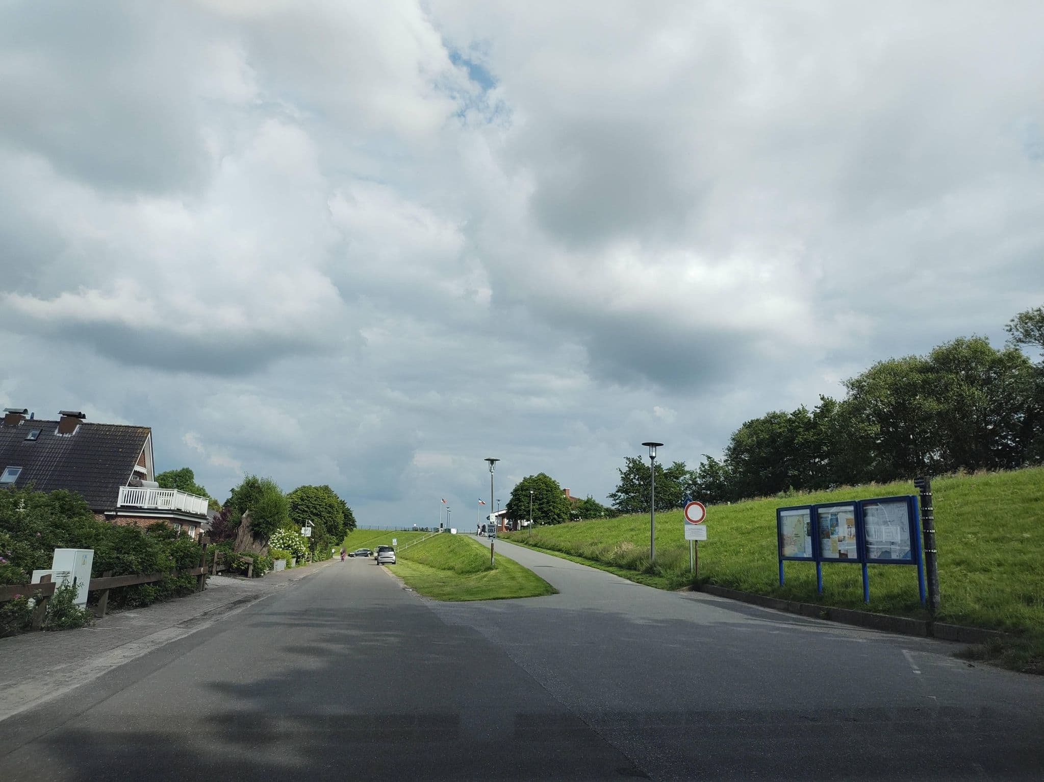 Street view near Seeschlößchen, Büsum