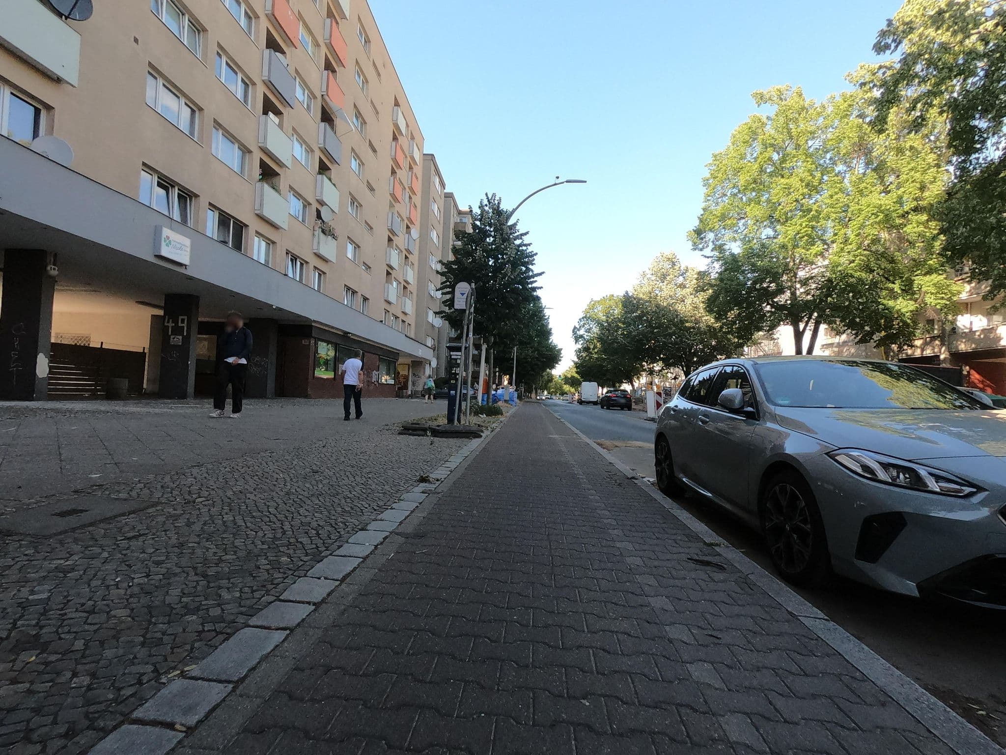 Street view near Inn Berlin, Gesundbrunnen — © carlheinz (CC BY-SA · Mapillary)