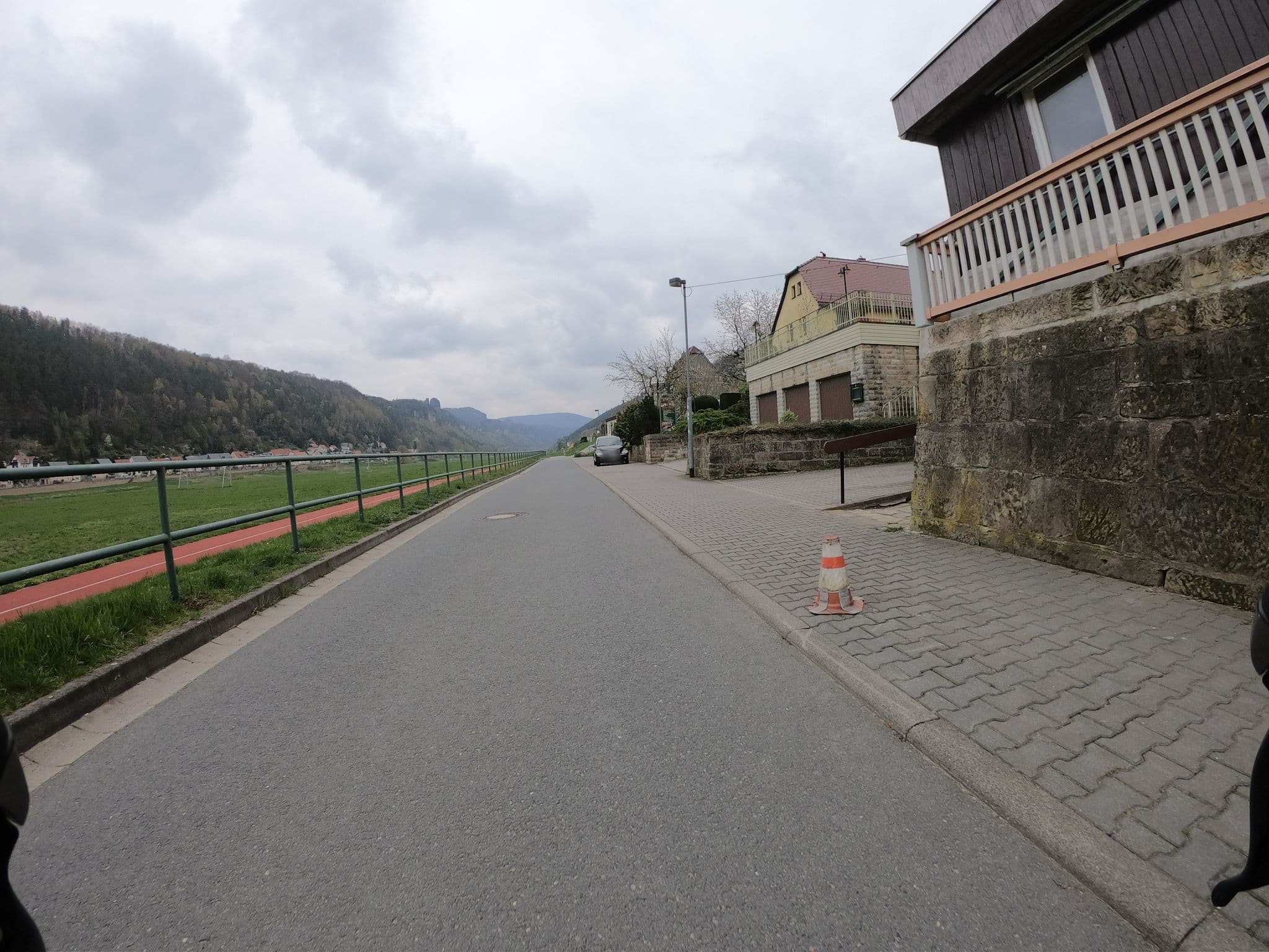Street view near Ferienappartements Elbaussicht - Krippen, Bad Schandau — © tobiaso (CC BY-SA · Mapillary)