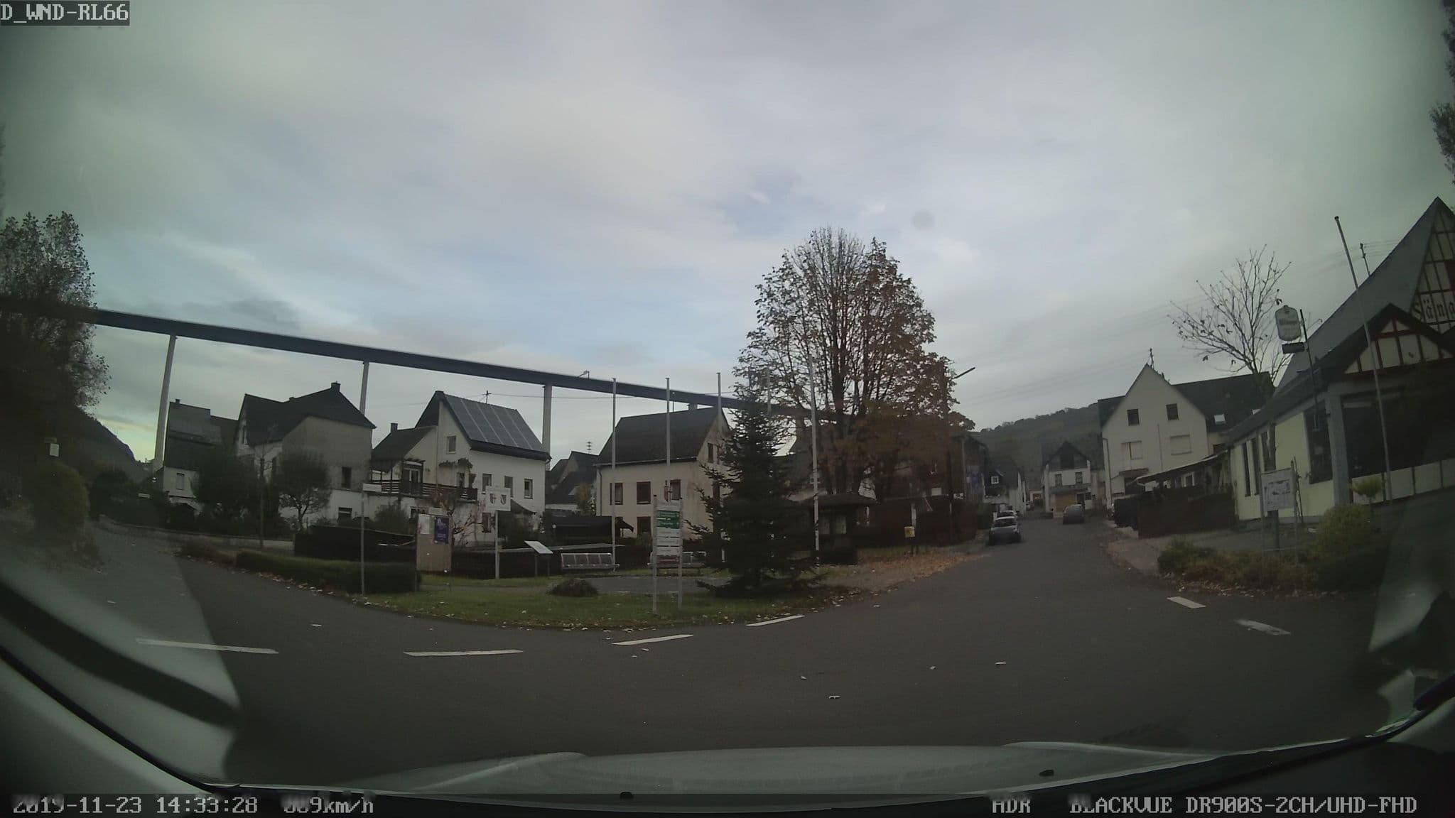 Street view near Saengerheim, Zeltingen-Rachtig — © mapcreator (CC BY-SA · Mapillary)