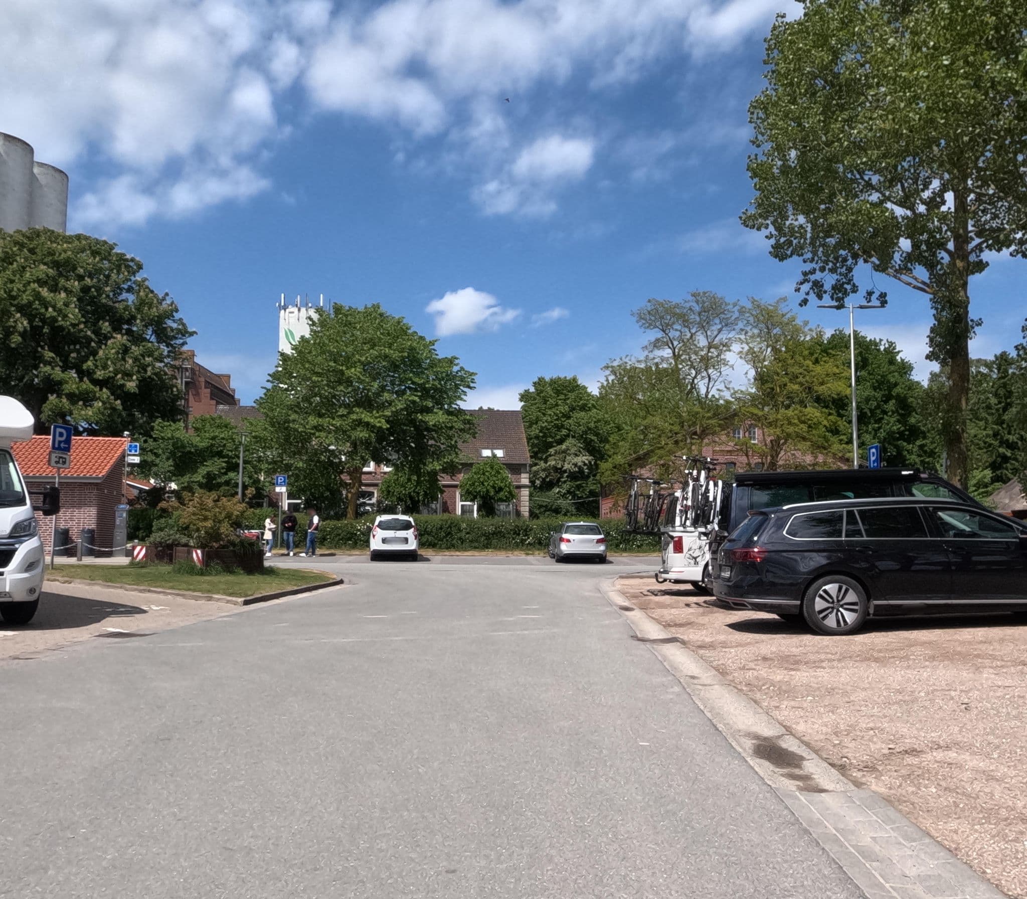 Street view near Stellplatz am Kommunalhafen, Burg auf Fehmarn — © chuck (CC BY-SA · Mapillary)