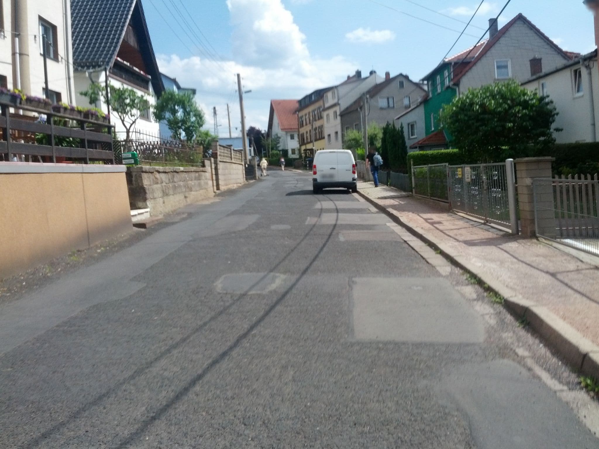 Street view near Gasthaus & Pension Sankt Peter, Eisenach — © zoegglmeyr (CC BY-SA · Mapillary)