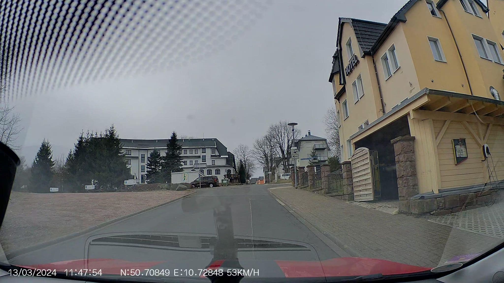 Street view near Schlossberghotel Oberhof, Oberhof — © AR88 (CC BY-SA · Mapillary)