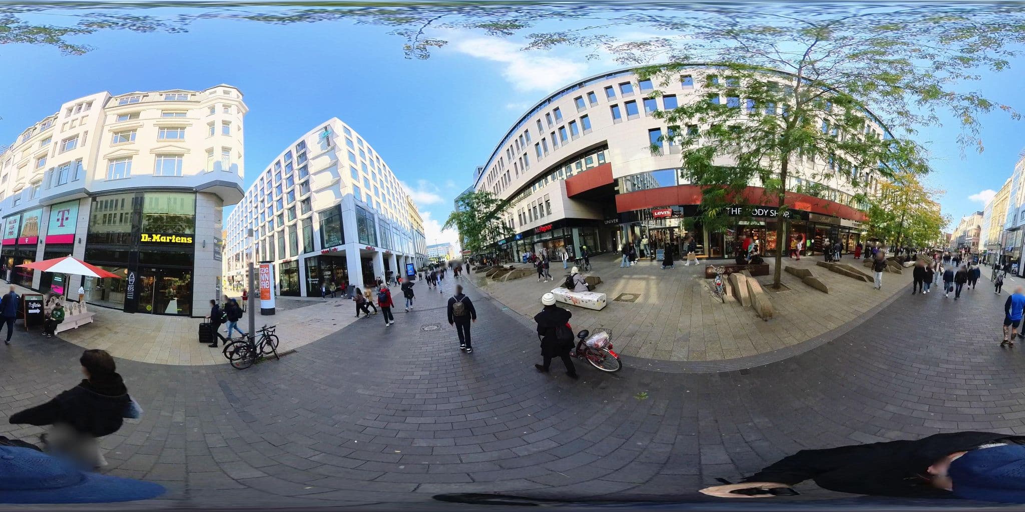 Street view near Motel One Leipzig-Augustusplatz, Leipzig — © osmplus_org (CC BY-SA · Mapillary)