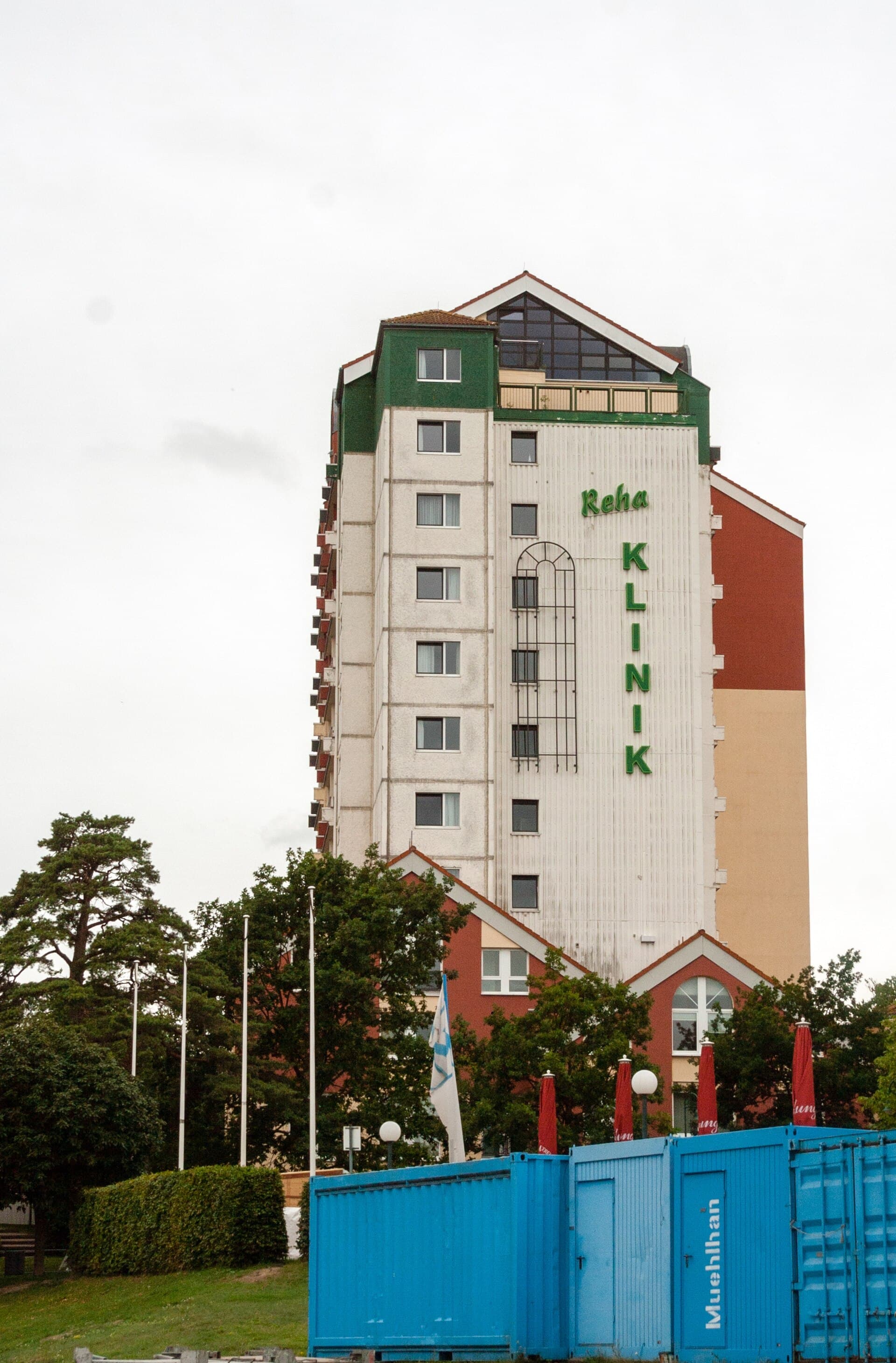 Kurhotel zu Heringsdorf (via Wikimedia Commons, CC BY-SA 4.0)