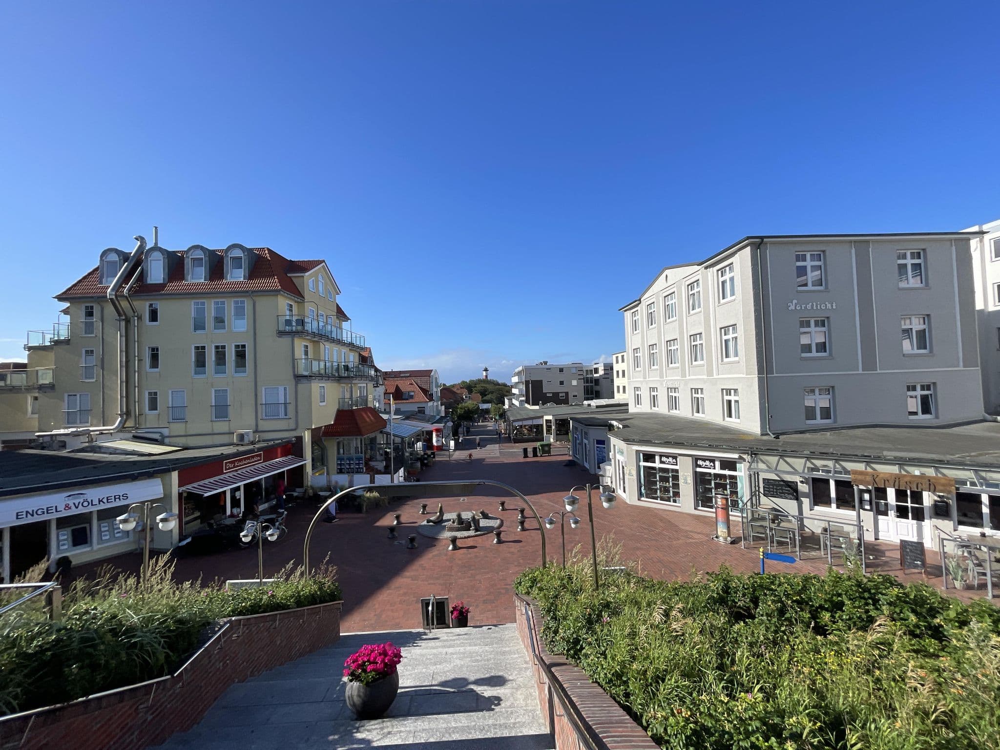Street view near FeWo WoogeDiva, Nordseeheilbad Wangerooge — © hotteliene (CC BY-SA · Mapillary)