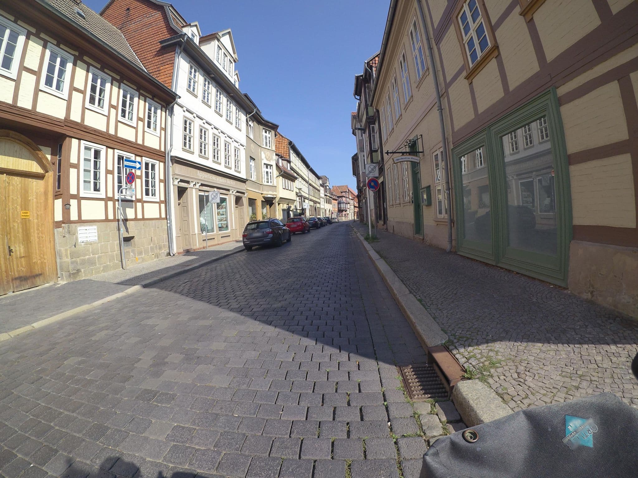 Street view near Appartements Am Brunnen, Quedlinburg — © marczoutendijk (CC BY-SA · Mapillary)