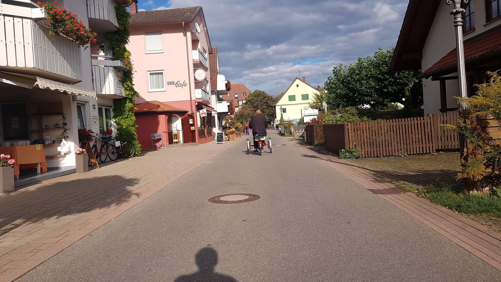 Street view near Sommerhof Rauber, Immenstaad am Bodensee — © thmunichways (CC BY-SA · Mapillary)