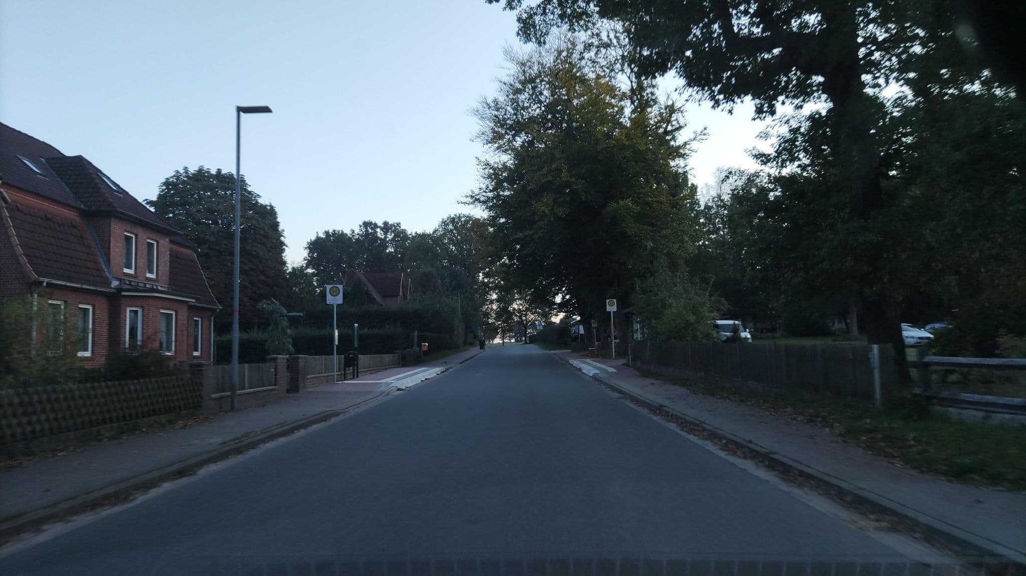 Street view near Ferienwohnung-Dittmer, Bispingen — © hotteliene (CC BY-SA · Mapillary)