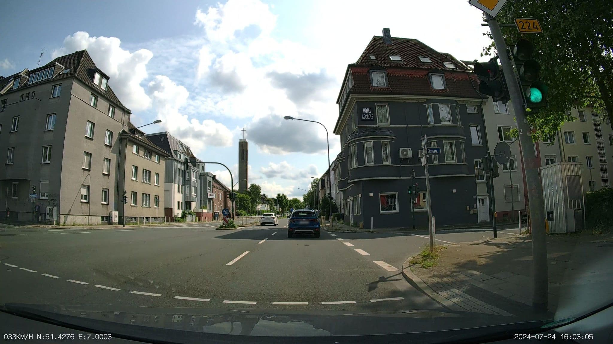 Street view near Georges, Essen — © heetENkoel (CC BY-SA · Mapillary)