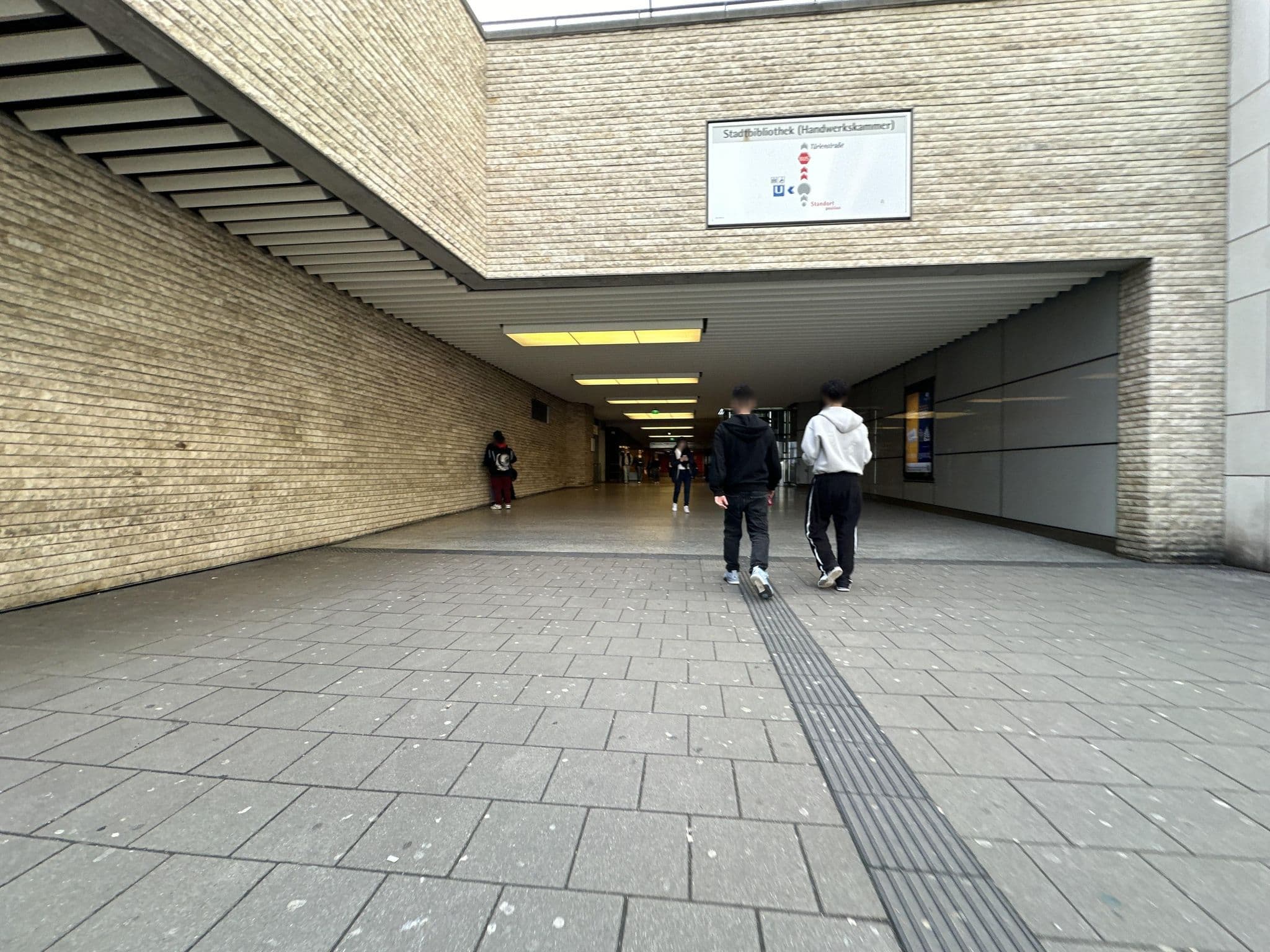 Street view near Aloft, Stuttgart — © quickness805 (CC BY-SA · Mapillary)