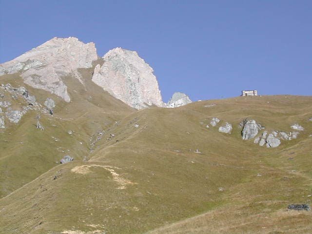Sajathütte (via Wikimedia Commons, Public domain)